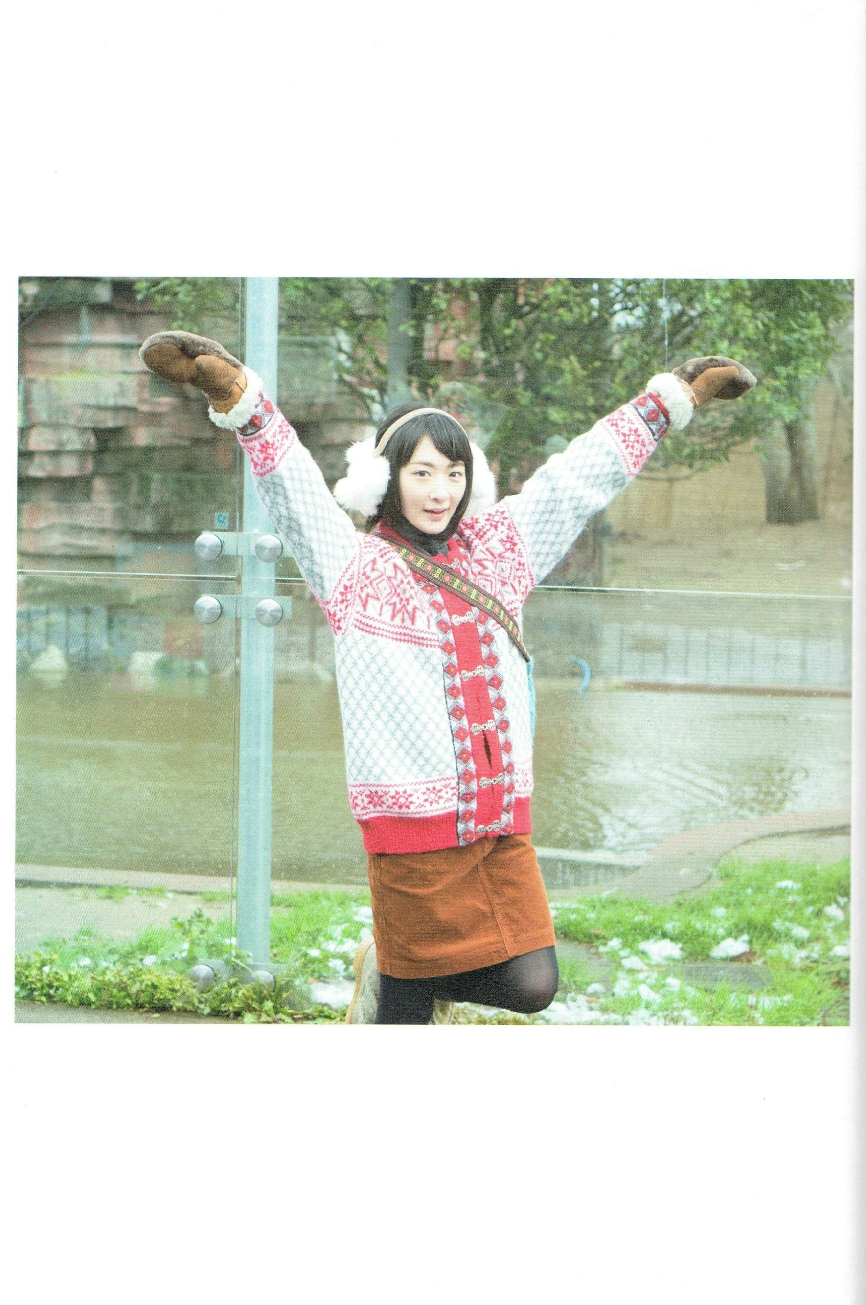Gallery - 生驹里奈《君の足跡》写真精选：海边校园清纯校服主题，元气少女治愈系影像日本清纯治愈系校服 生驹里奈女神私房照_秀色女神 - image 4