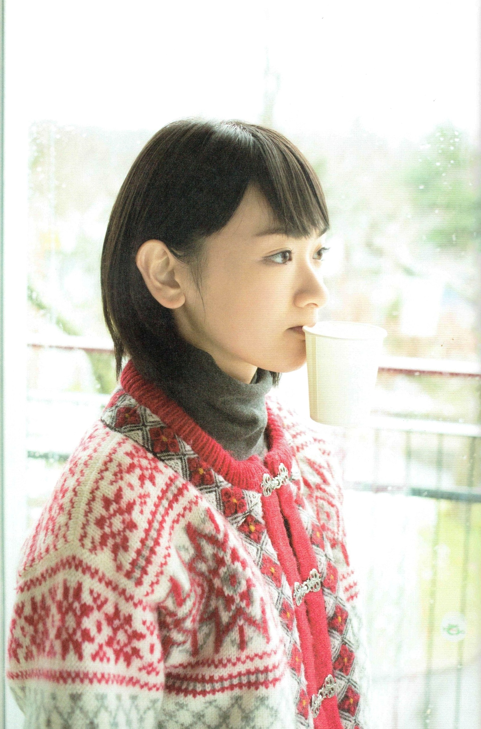 Gallery - 生驹里奈《君の足跡》写真精选：海边校园清纯校服主题，元气少女治愈系影像日本清纯治愈系校服 生驹里奈女神私房照_秀色女神 - image 13