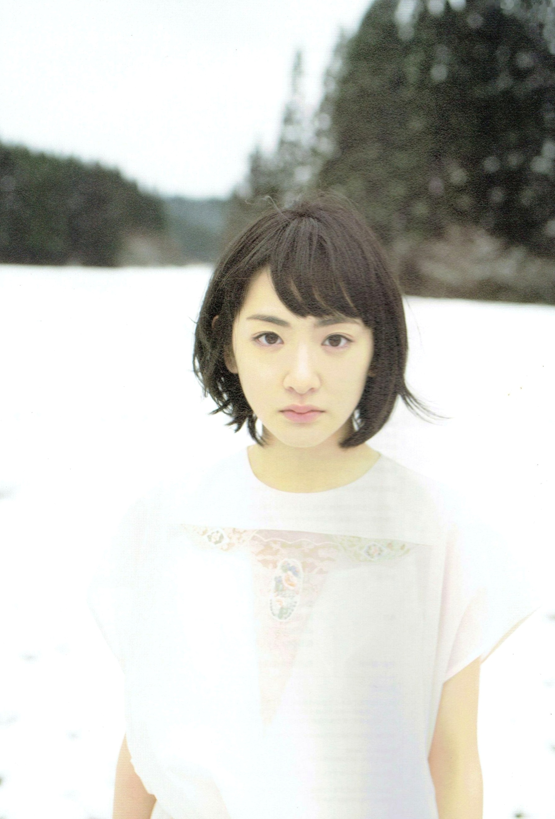 Gallery - 生驹里奈《君の足跡》写真精选：海边校园清纯校服主题，元气少女治愈系影像日本清纯治愈系校服 生驹里奈女神私房照_秀色女神 - image 27