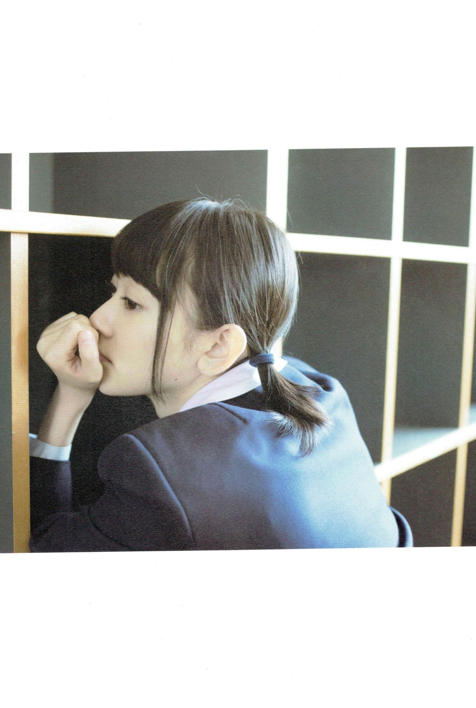 Gallery - 生驹里奈《君の足跡》写真精选：海边校园清纯校服主题，元气少女治愈系影像日本清纯治愈系校服 生驹里奈女神私房照_秀色女神 - image 36