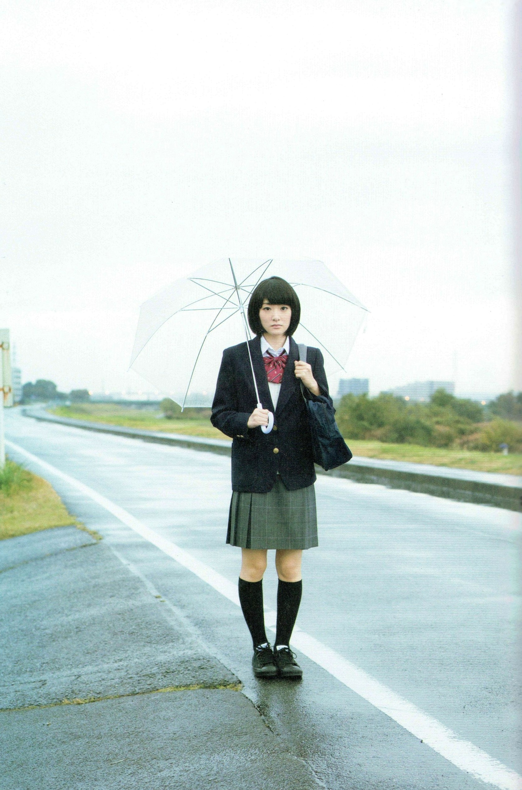 Gallery - 生驹里奈《君の足跡》写真精选：海边校园清纯校服主题，元气少女治愈系影像日本清纯治愈系校服 生驹里奈女神私房照_秀色女神 - image 61