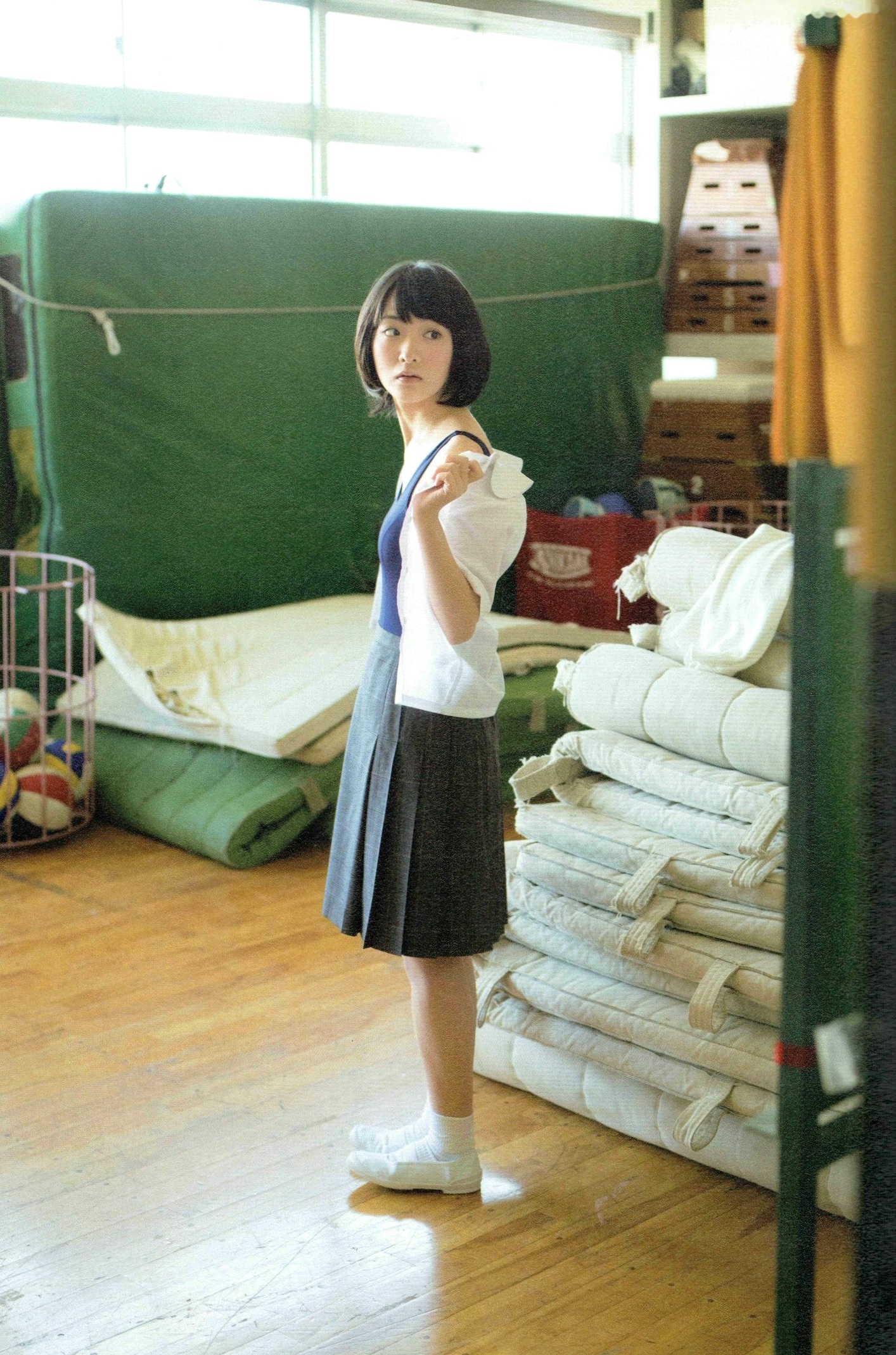 Gallery - 生驹里奈《君の足跡》写真精选：海边校园清纯校服主题，元气少女治愈系影像日本清纯治愈系校服 生驹里奈女神私房照_秀色女神 - image 85