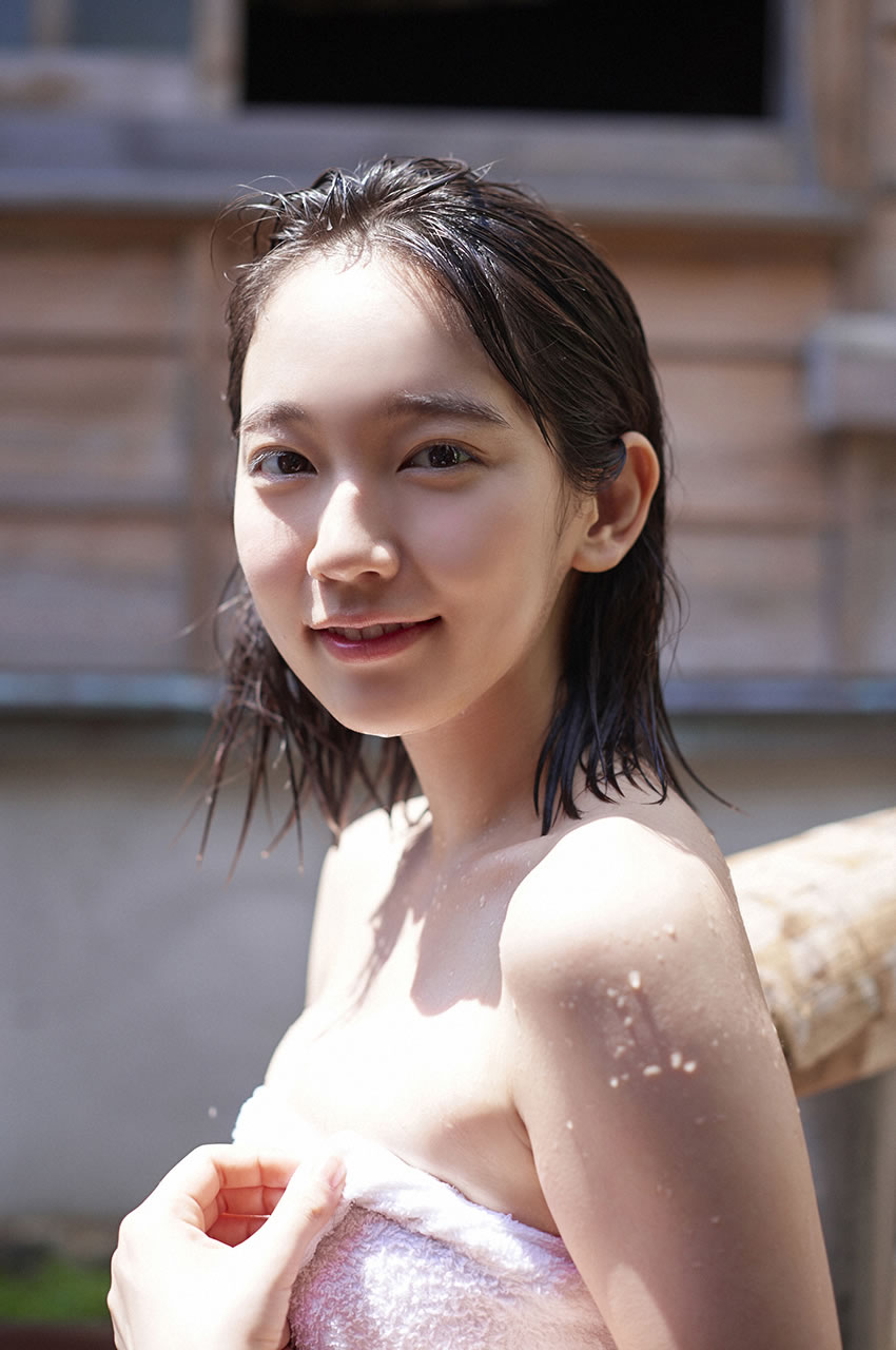 吉岡里帆 [WPB-net]高清写真图No.183-4 遠い記憶