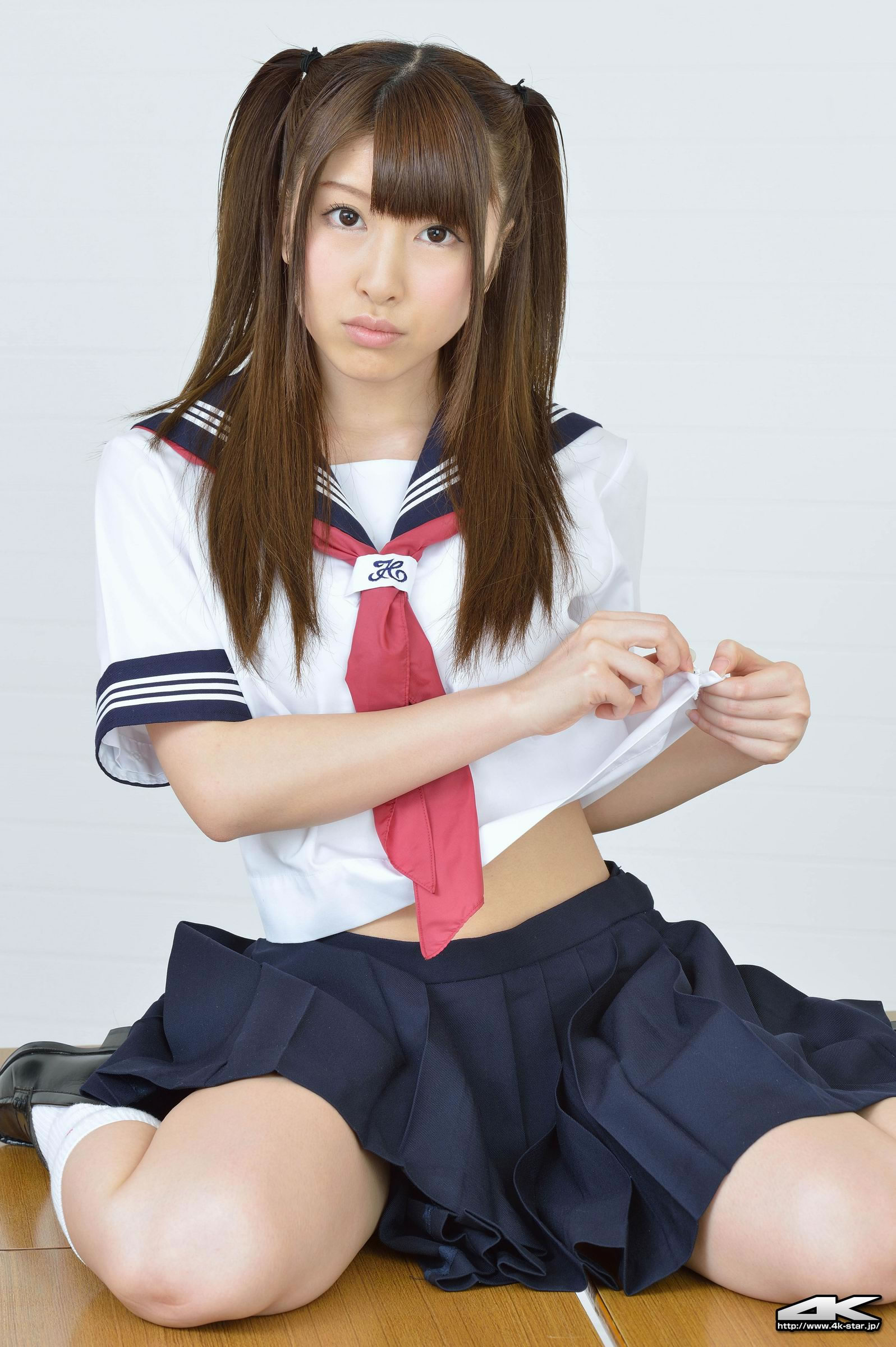 誉田みに [4K-Star]高清写真图2013.07.24 NO.00204 セーラー服
