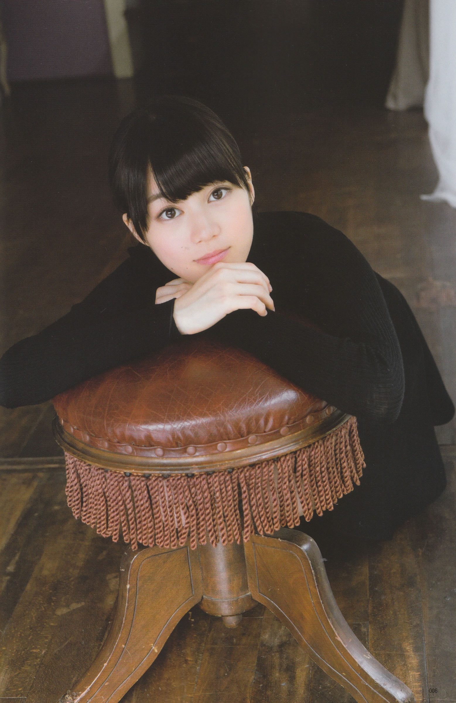 [UTB]高清写真图2014.12 vol.224 生田絵梨花 朝長美桜 道重さゆみ 橋本奈々未 乃木坂46
