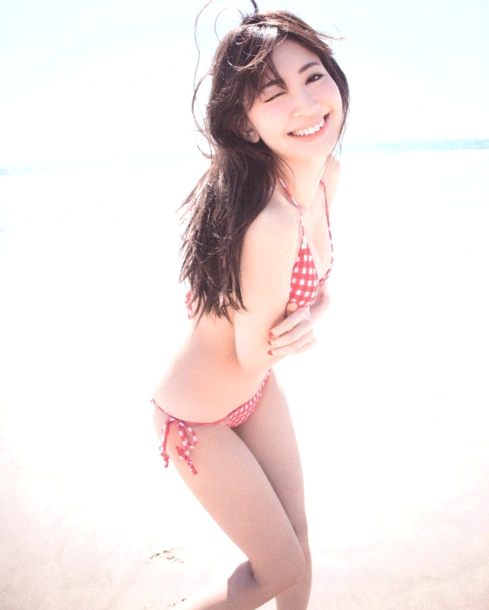 Gallery - PB写真集_小嶋陽菜《Dou Suru どうする？》泳池黑丝诱惑与湿身写真，尽显气质女神性感风采 [142P]气质性感诱惑清纯 小岛阳菜女神私房照_秀色女神 - image 103