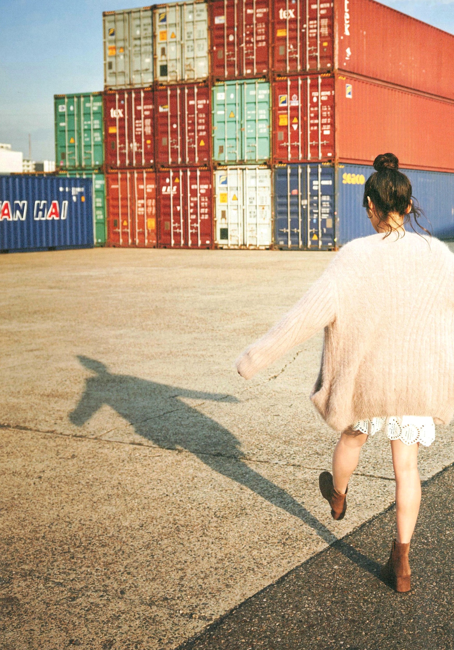 Gallery - 惣田纱莉渚首部写真集《うらばなし》，清纯芭蕾舞装练功房写真，展现柔美身姿与清新气质，精选114P清新气质治愈系私房照 惣田纱莉渚女神私房照_秀色女神 - image 101