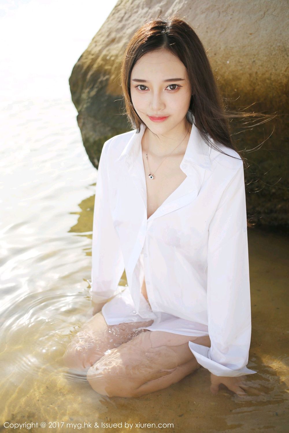 越南心愿唐琪儿 海边白寸衫短裙系列