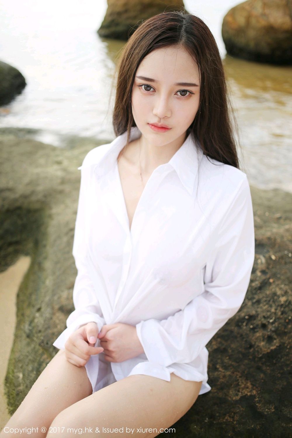 越南心愿唐琪儿 海边白寸衫短裙系列