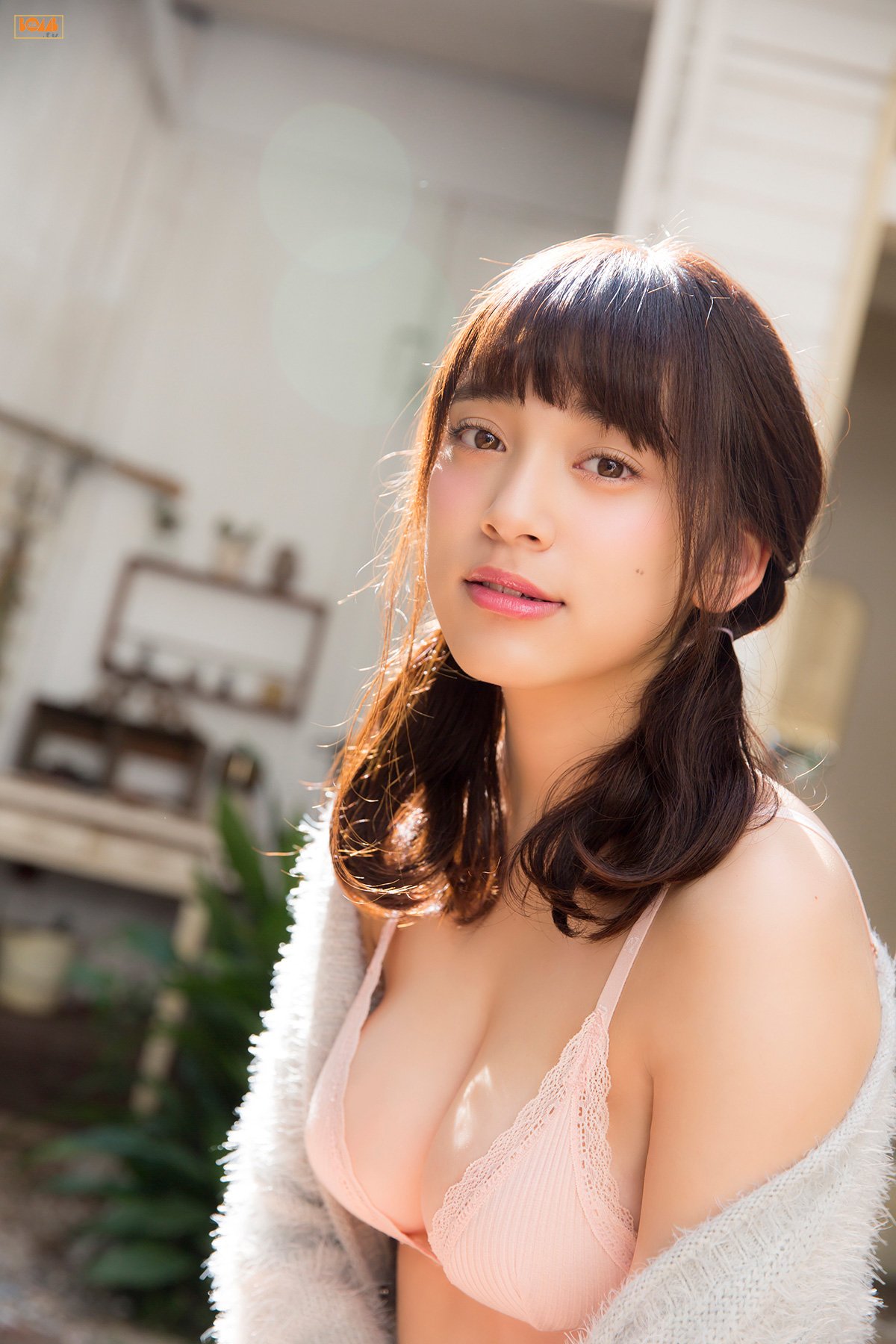 都丸纱也华 [BOMB.TV]高清写真图GRAVURE Channel 2015年12月号