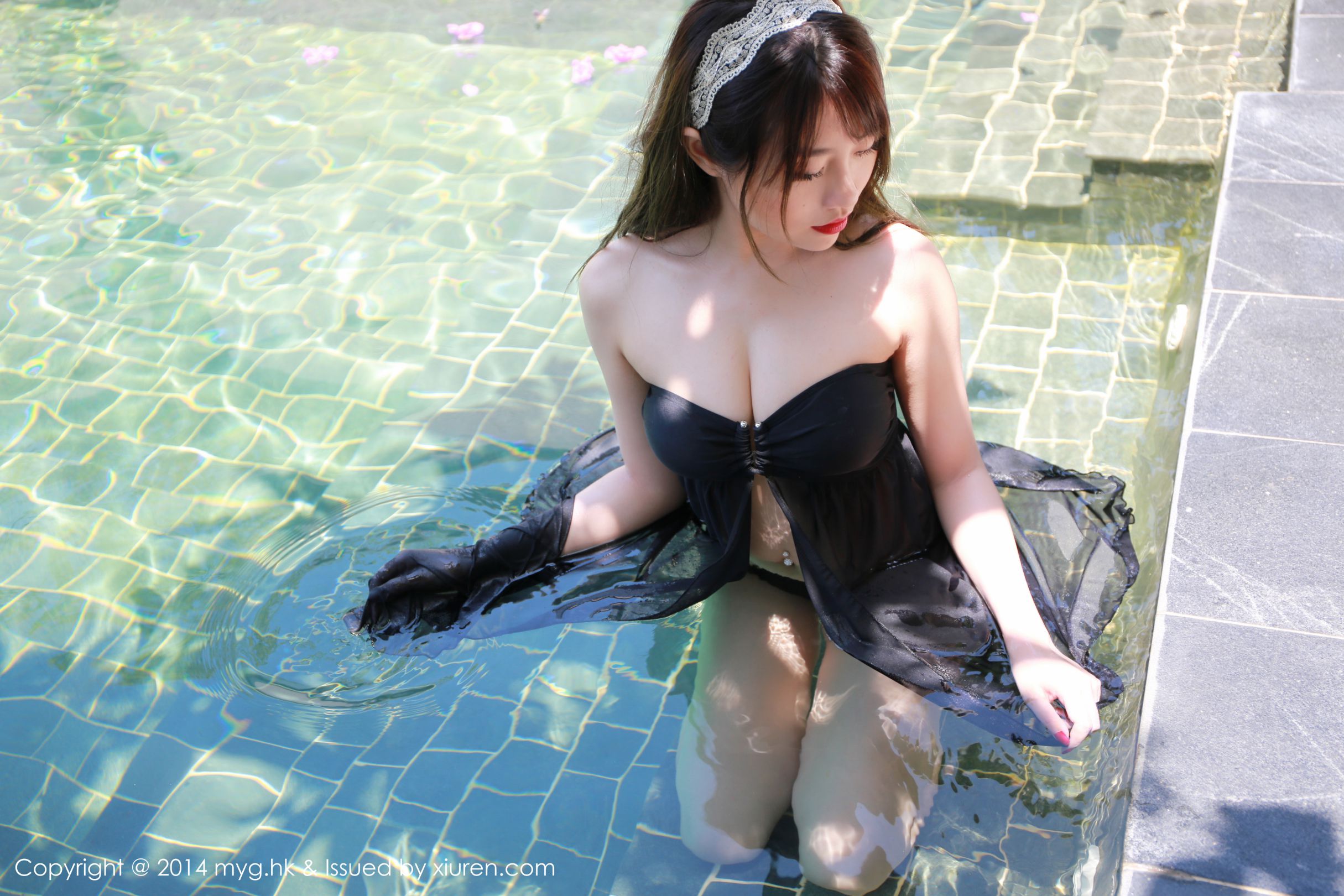许诺Sabrina [MyGirl美媛馆]高清写真图2014.08.16 Vol.010