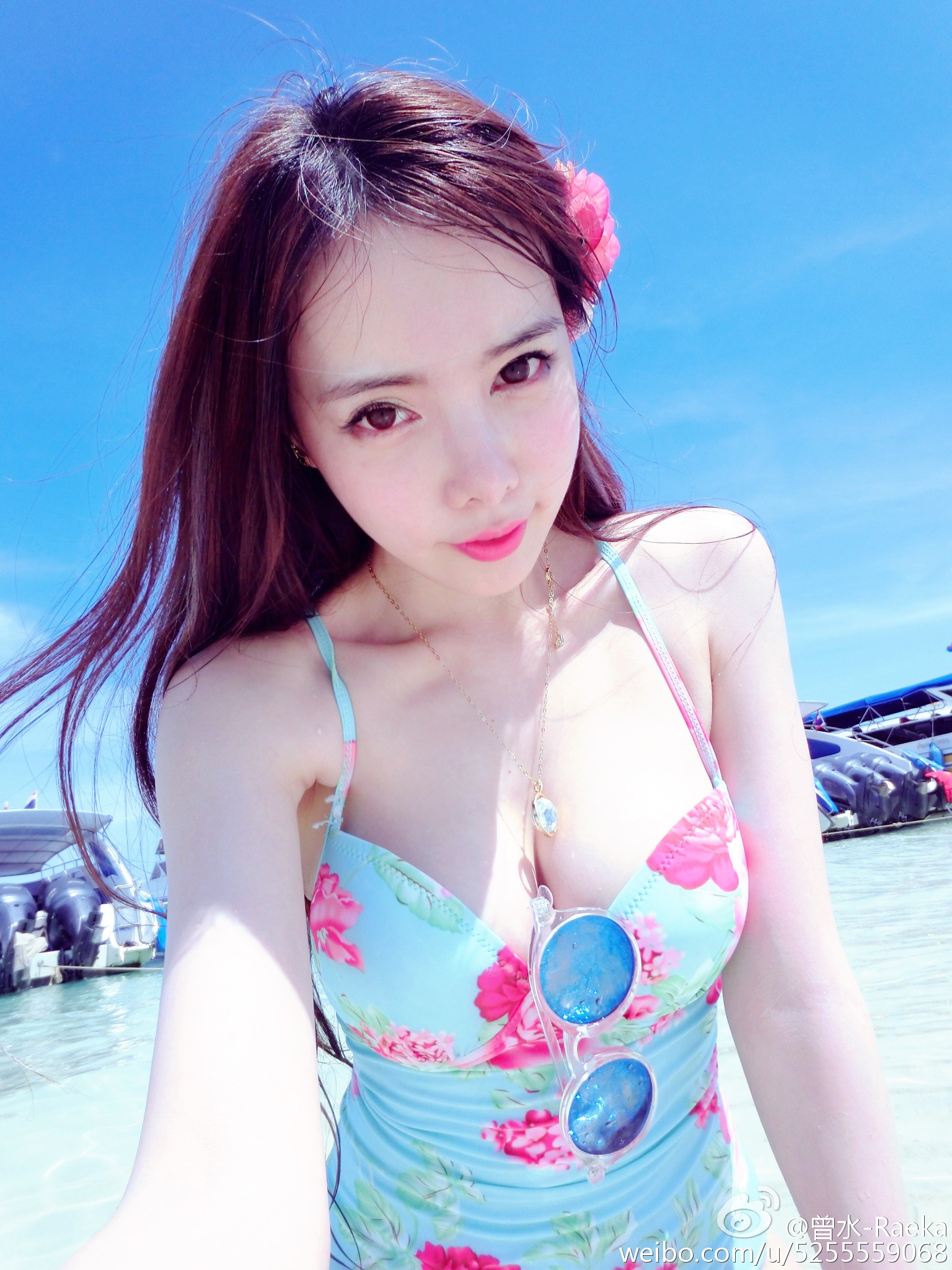 曾水(Raeka) 已删除的私房照诱惑写真图合辑