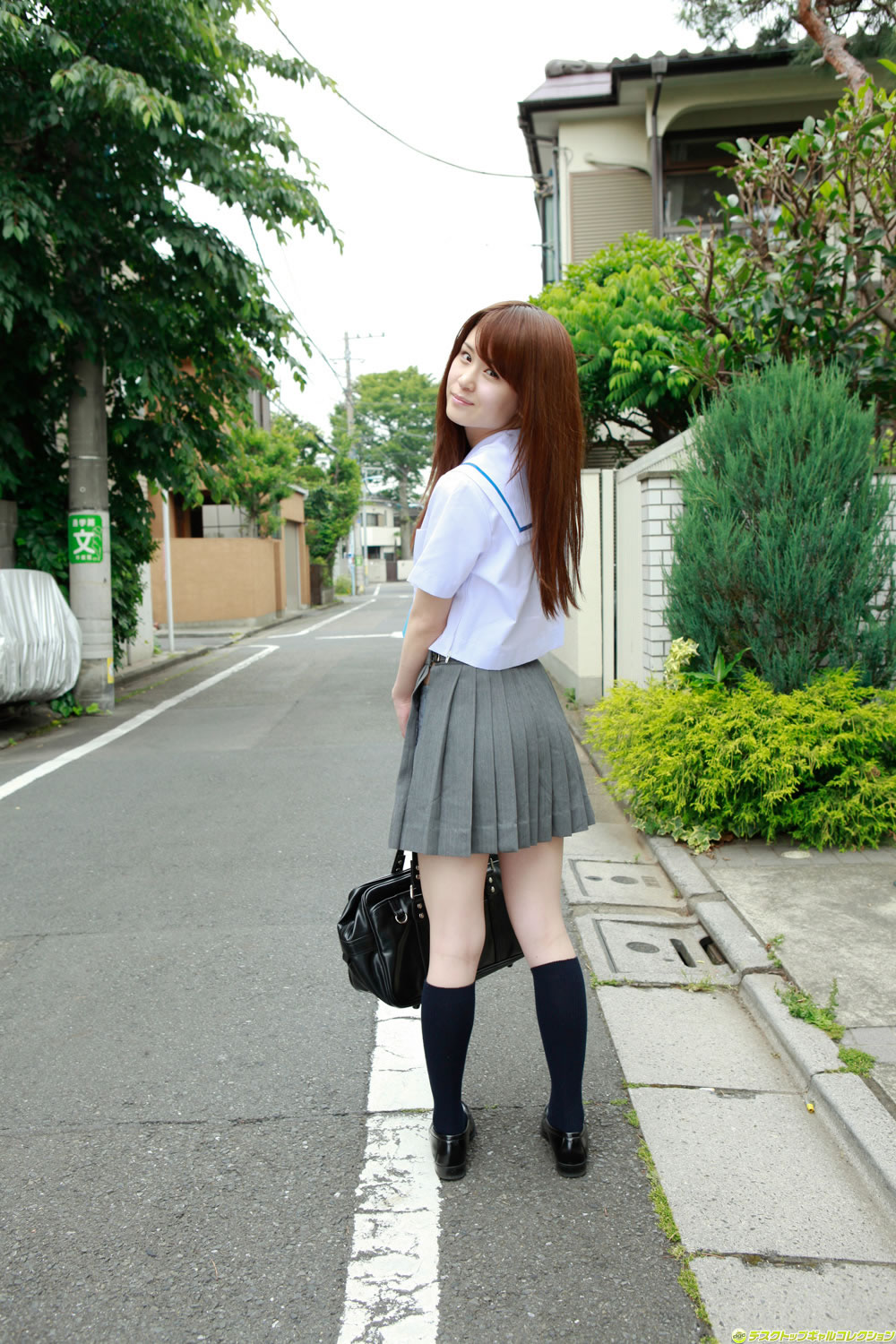 朝菜栞 [DGC]高清写真图2012年08月號 No.1040