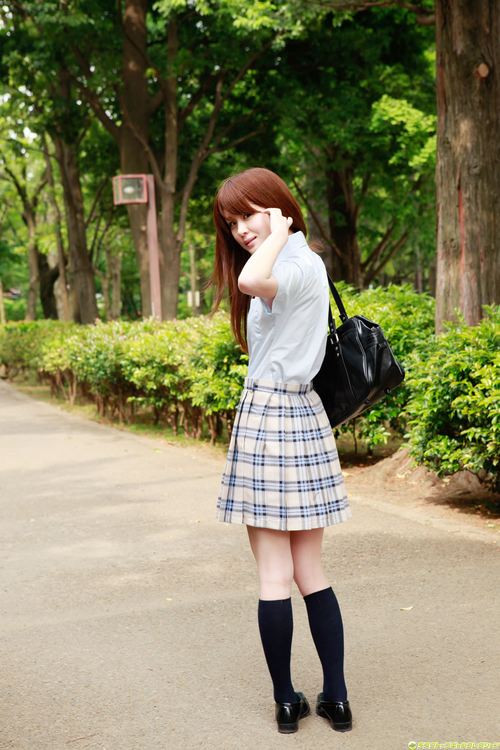 朝菜栞 [DGC]高清写真图2012年08月號 No.1040