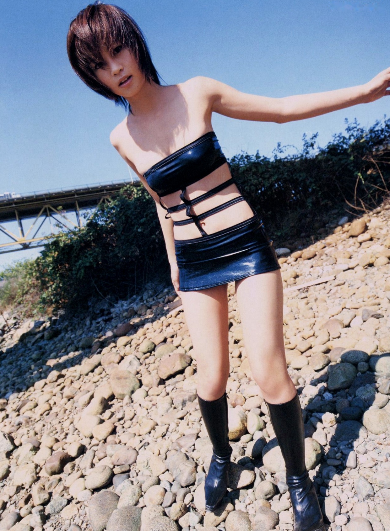 Gallery - 安田美沙子《別冊 Wild Fairy》写真集：比基尼沙滩户外与居家私房诱惑精选[85P]日本比基尼户外性感清纯 安田美沙子女神私房照_秀色女神 - image 55