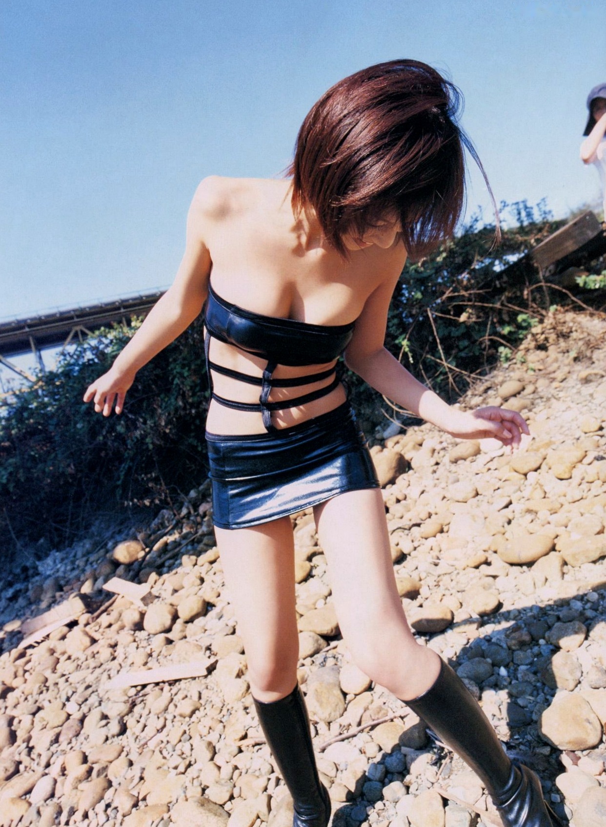 Gallery - 安田美沙子《別冊 Wild Fairy》写真集：比基尼沙滩户外与居家私房诱惑精选[85P]日本比基尼户外性感清纯 安田美沙子女神私房照_秀色女神 - image 56