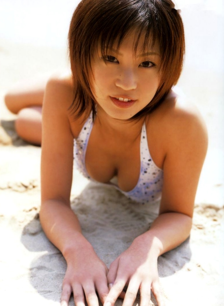 Gallery - PB写真集_安田美沙子《微熱》清纯泳装沙滩度假与街头活力写真[71P]日本清纯小麦色治愈系比基尼 安田美沙子女神私房照_秀色女神 - image 49