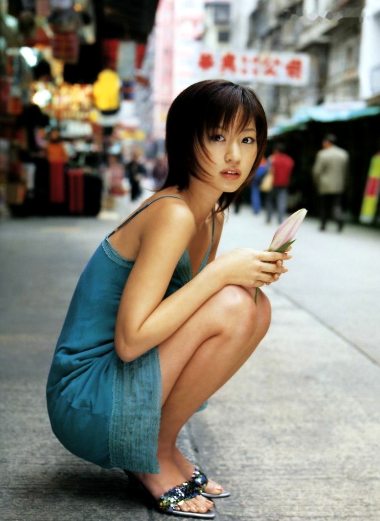 Gallery - PB写真集_安田美沙子《微熱》清纯泳装沙滩度假与街头活力写真[71P]日本清纯小麦色治愈系比基尼 安田美沙子女神私房照_秀色女神 - image 61