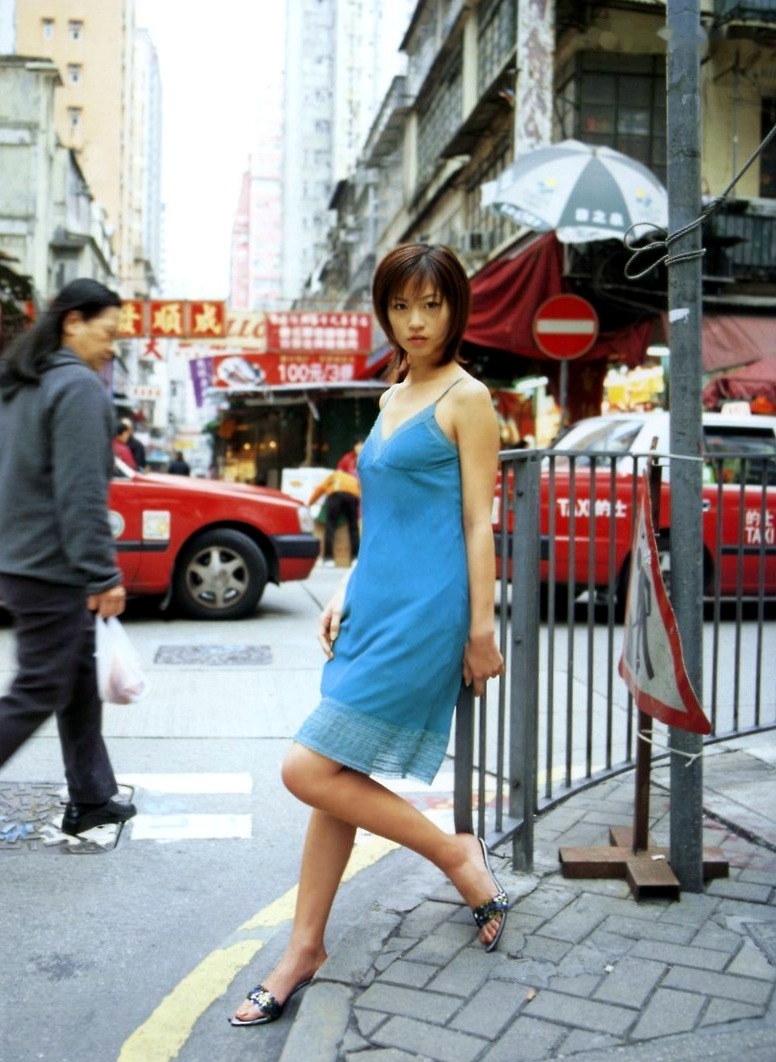 Gallery - PB写真集_安田美沙子《微熱》清纯泳装沙滩度假与街头活力写真[71P]日本清纯小麦色治愈系比基尼 安田美沙子女神私房照_秀色女神 - image 64