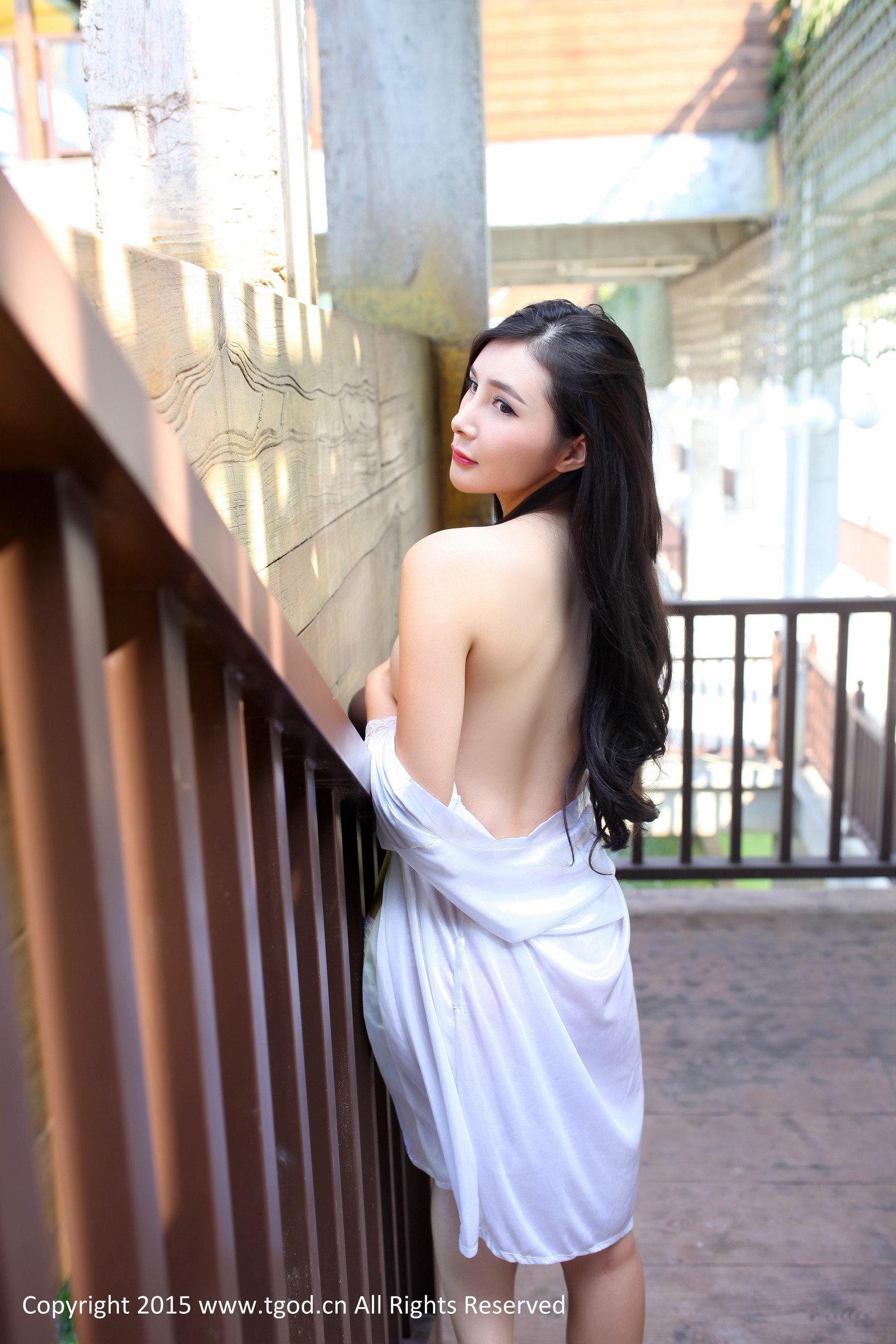 顾欣怡 [TGOD推女神]高清写真图云曼旅拍 第三刊