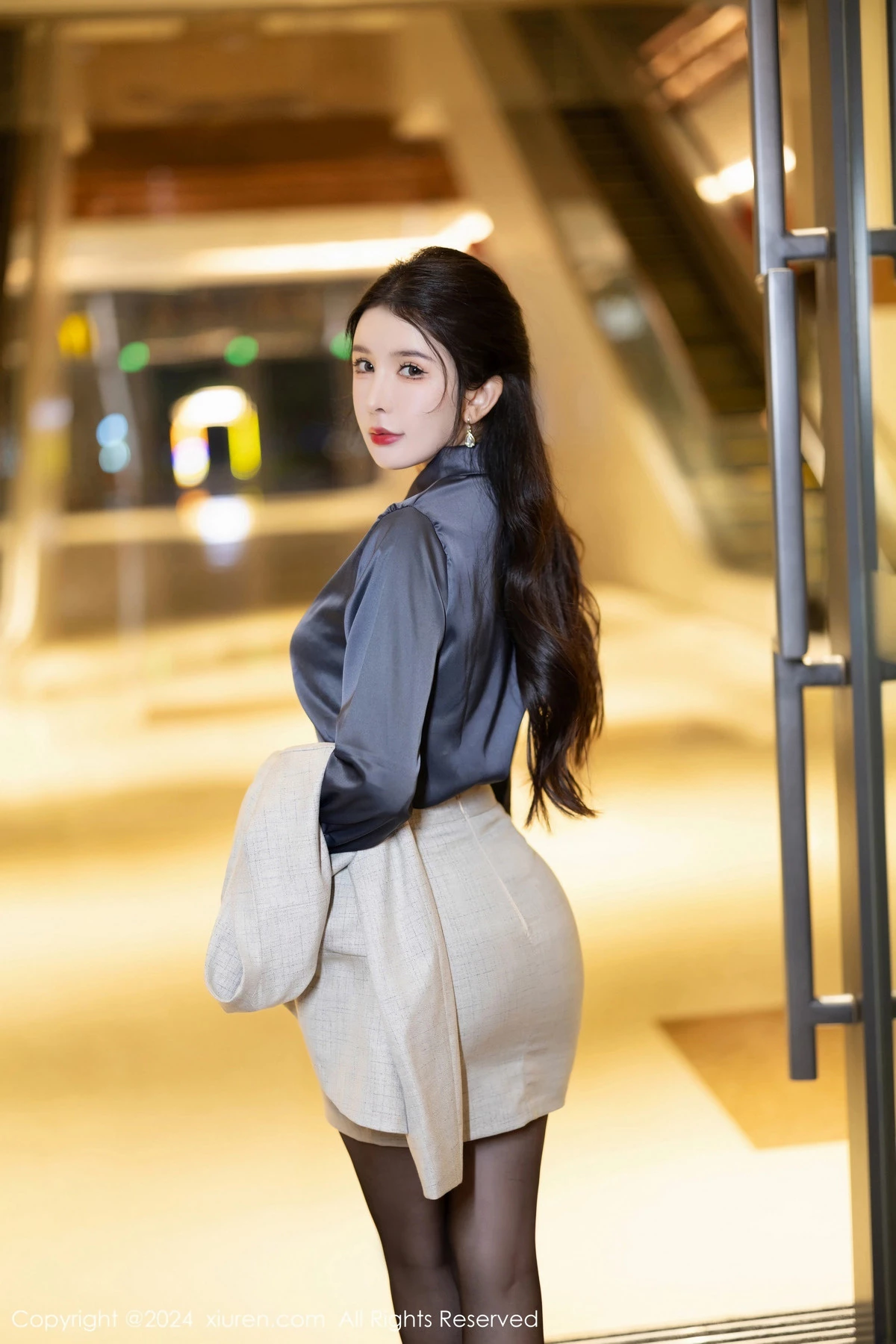 [XiuRen]高清写真图 2024.02.22 No.8126 李丽莎 黑丝美腿