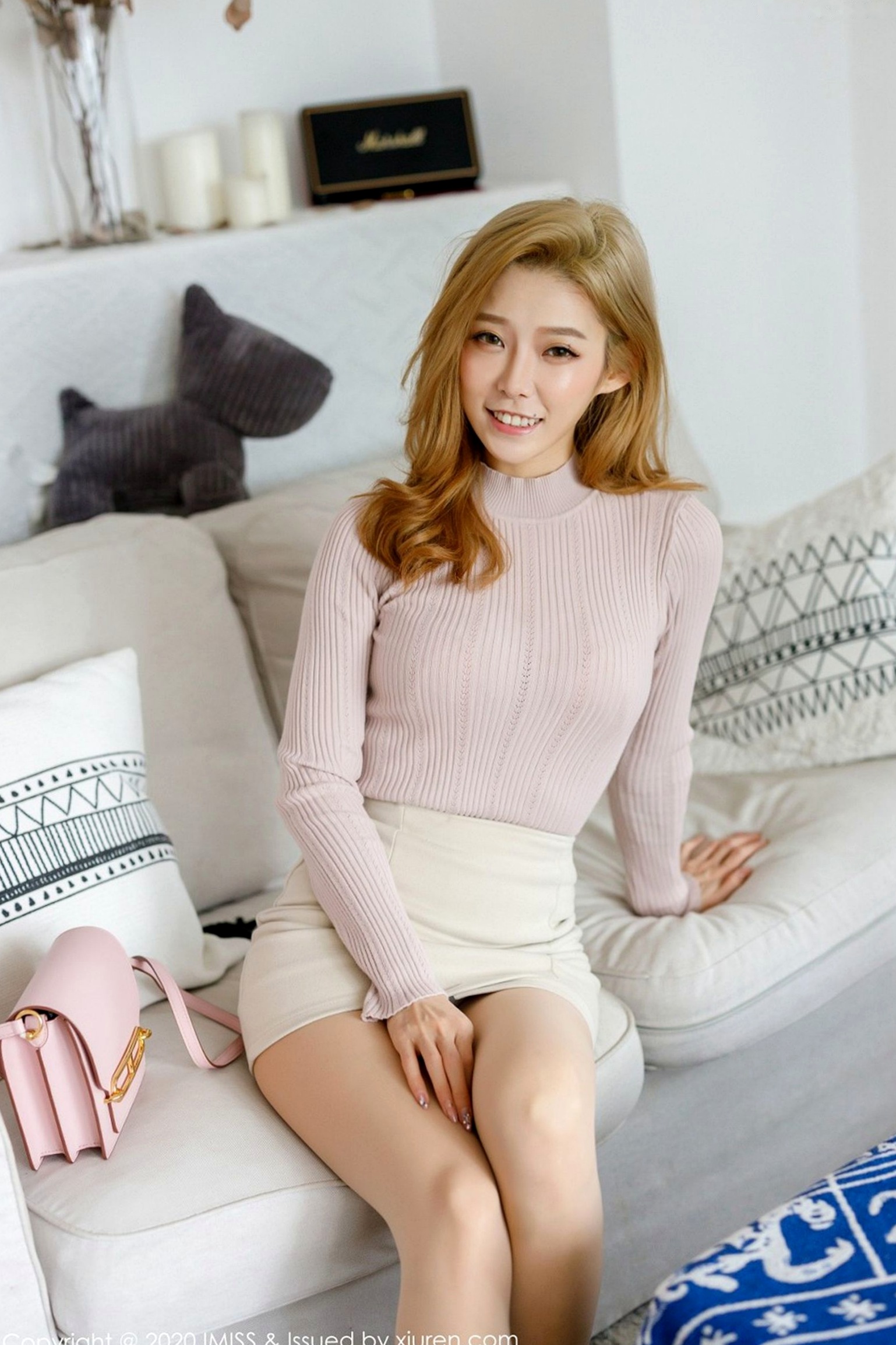 Gallery - IMiss爱蜜社 - Honey Club -469-Luvian居家私房写真，粉色内衣勾勒曼妙曲线，清纯甜美与性感诱惑相得益彰爱蜜社 - Honey Club 性感内衣私房照诱惑 luvian本能女神私房照_秀色女神 - image 3