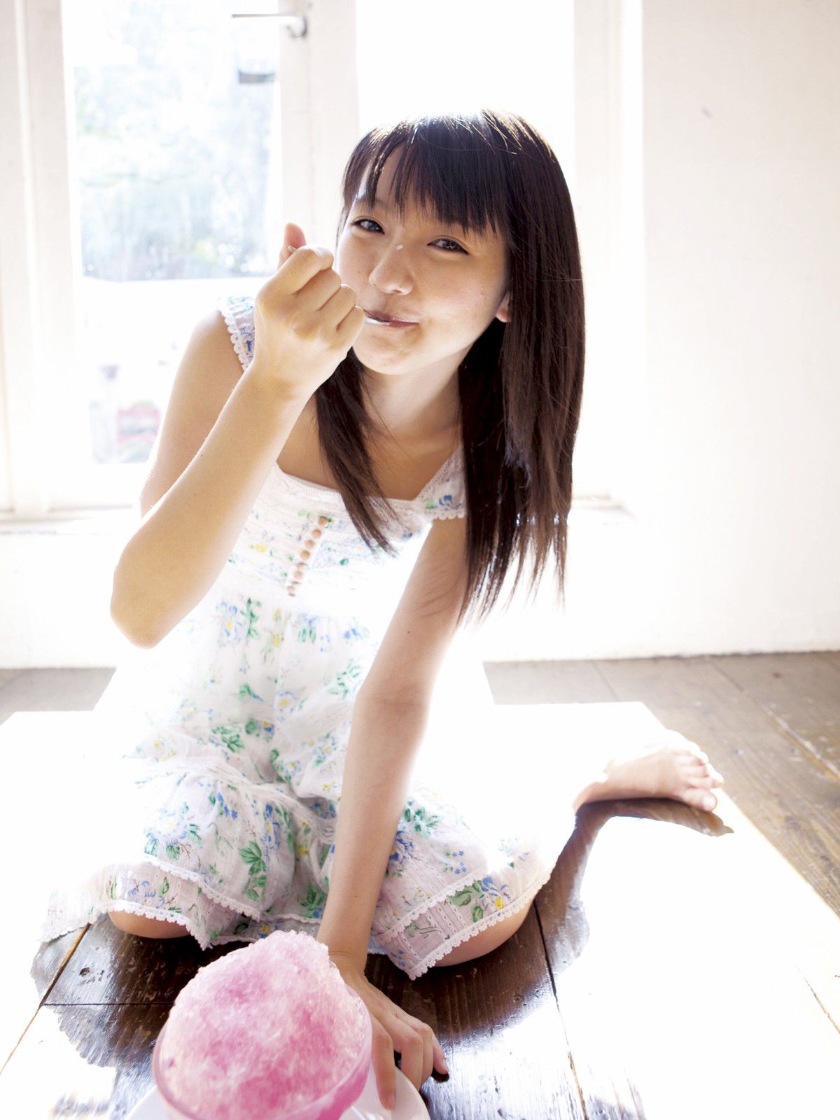 真野惠里菜(真野恵里菜)-[Sabra写真图套图写真图集]高清写真图《SUMMER GREETING》