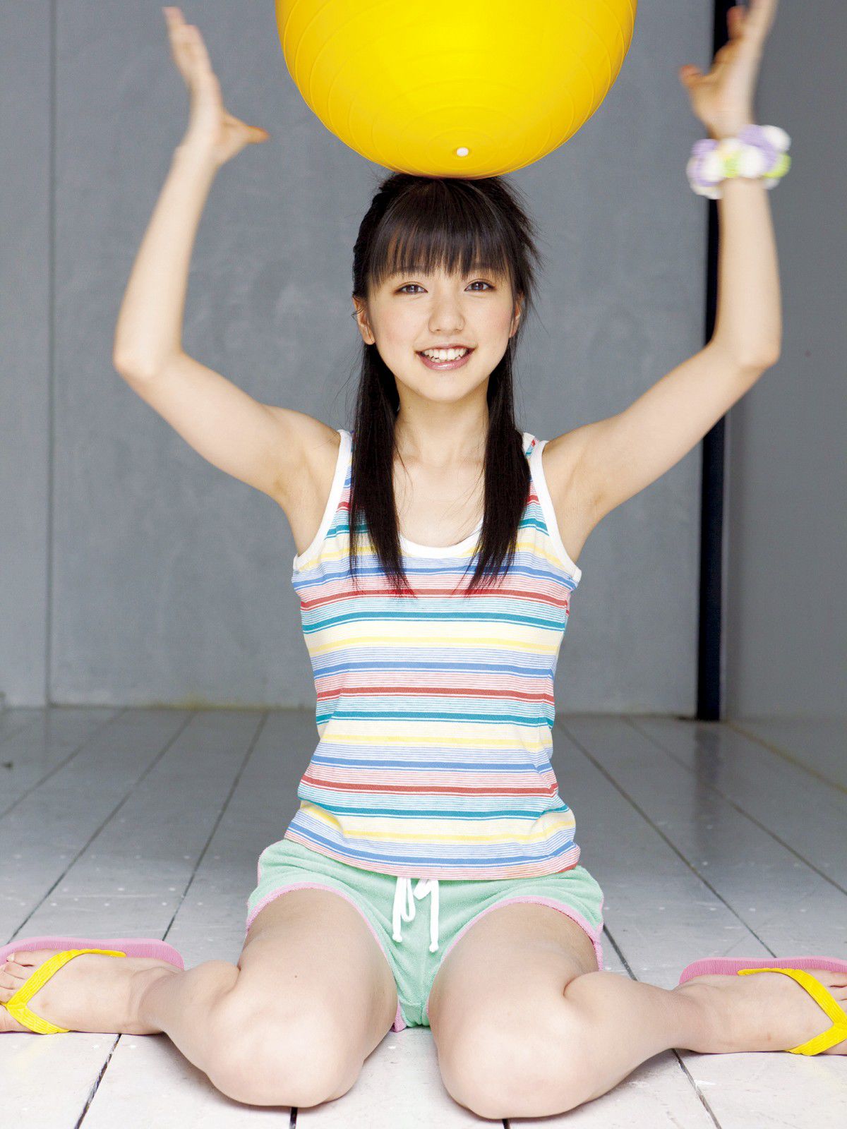 真野惠里菜(真野恵里菜)-[Sabra写真图套图写真图集]高清写真图《SUMMER GREETING》