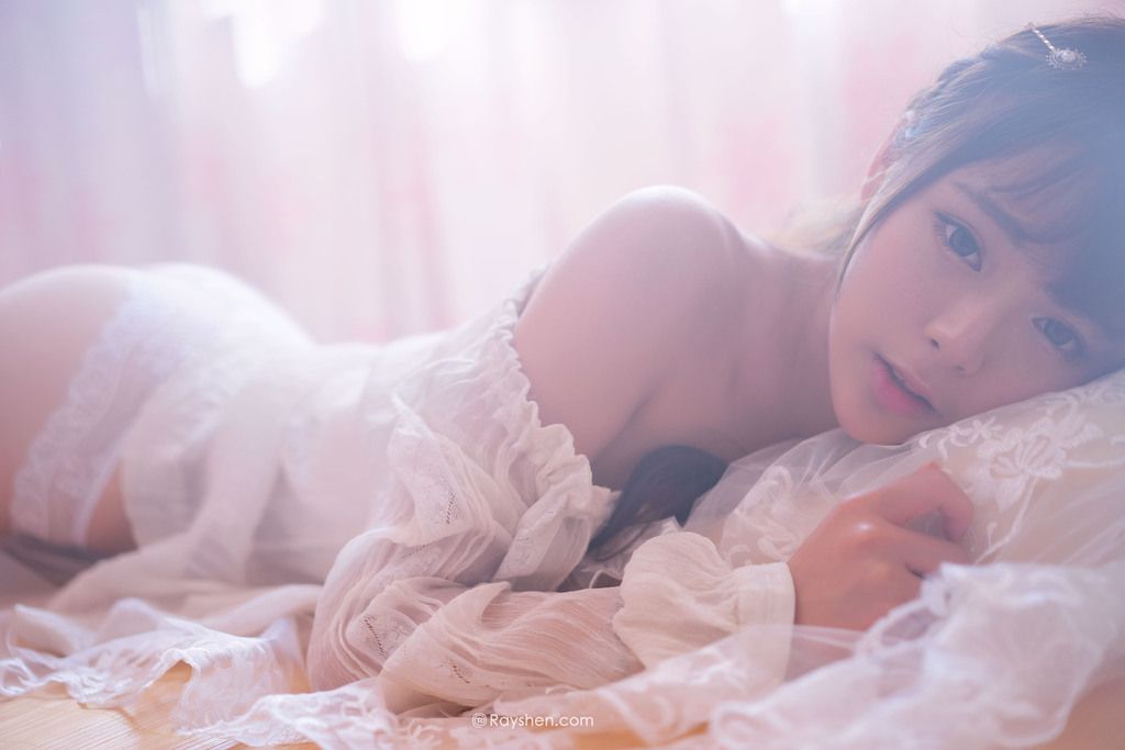 夏木颖- 来自A4腰女神清新私房照