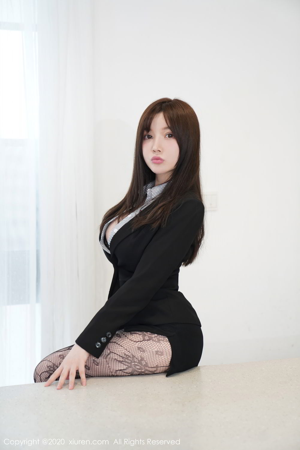 [XiuRen]高清写真图 2020.11.02 No.2725 糯美子