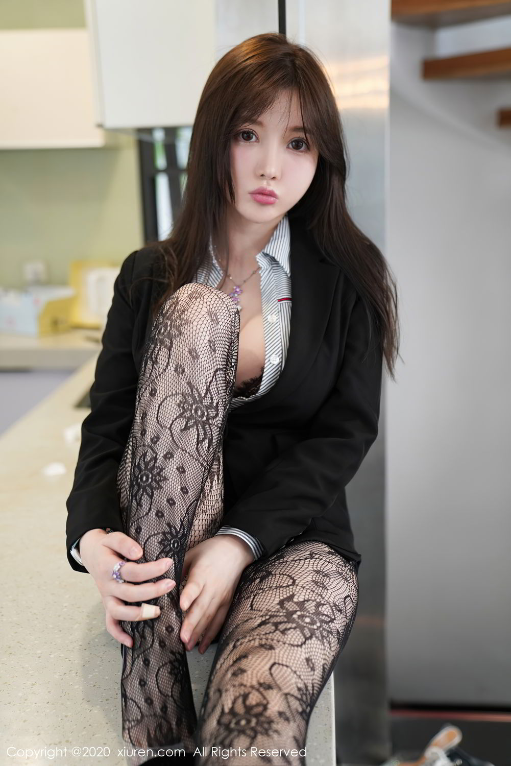 [XiuRen]高清写真图 2020.11.02 No.2725 糯美子