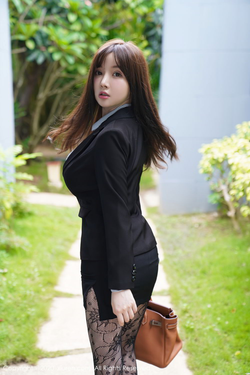 [XiuRen]高清写真图 2020.11.02 No.2725 糯美子