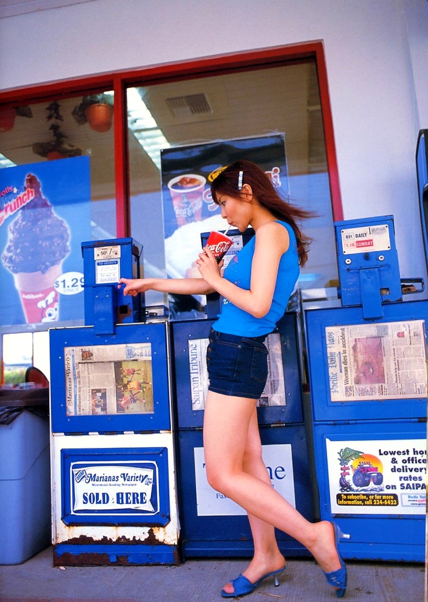 Gallery - 花井美里《初H!》写真集：清纯校服与性感比基尼的火辣邂逅，极致视觉诱惑私房照日本比基尼校服私房照性感 花井美理女神私房照_秀色女神 - image 30