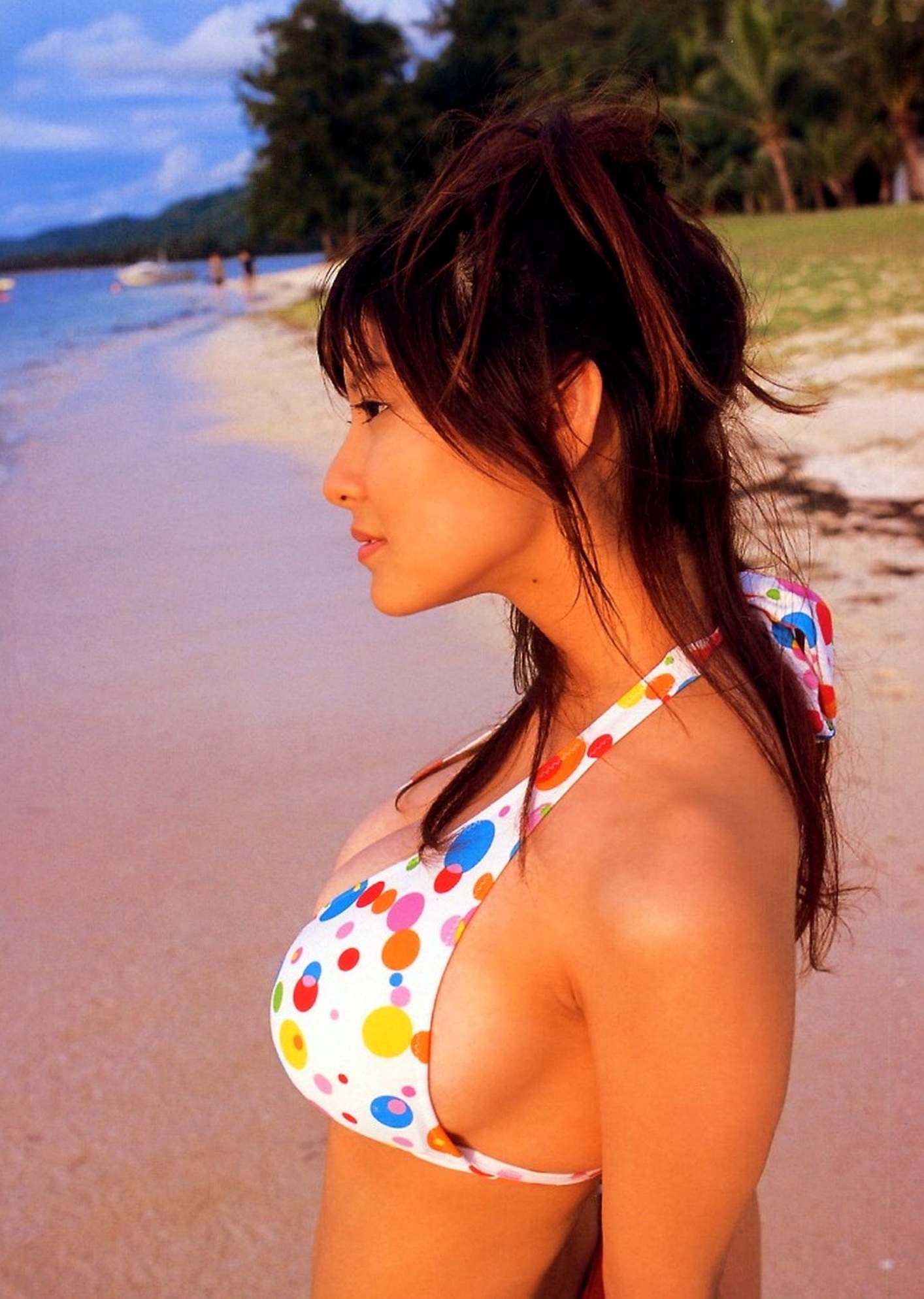 Gallery - 花井美里《初H!》写真集：清纯校服与性感比基尼的火辣邂逅，极致视觉诱惑私房照日本比基尼校服私房照性感 花井美理女神私房照_秀色女神 - image 32