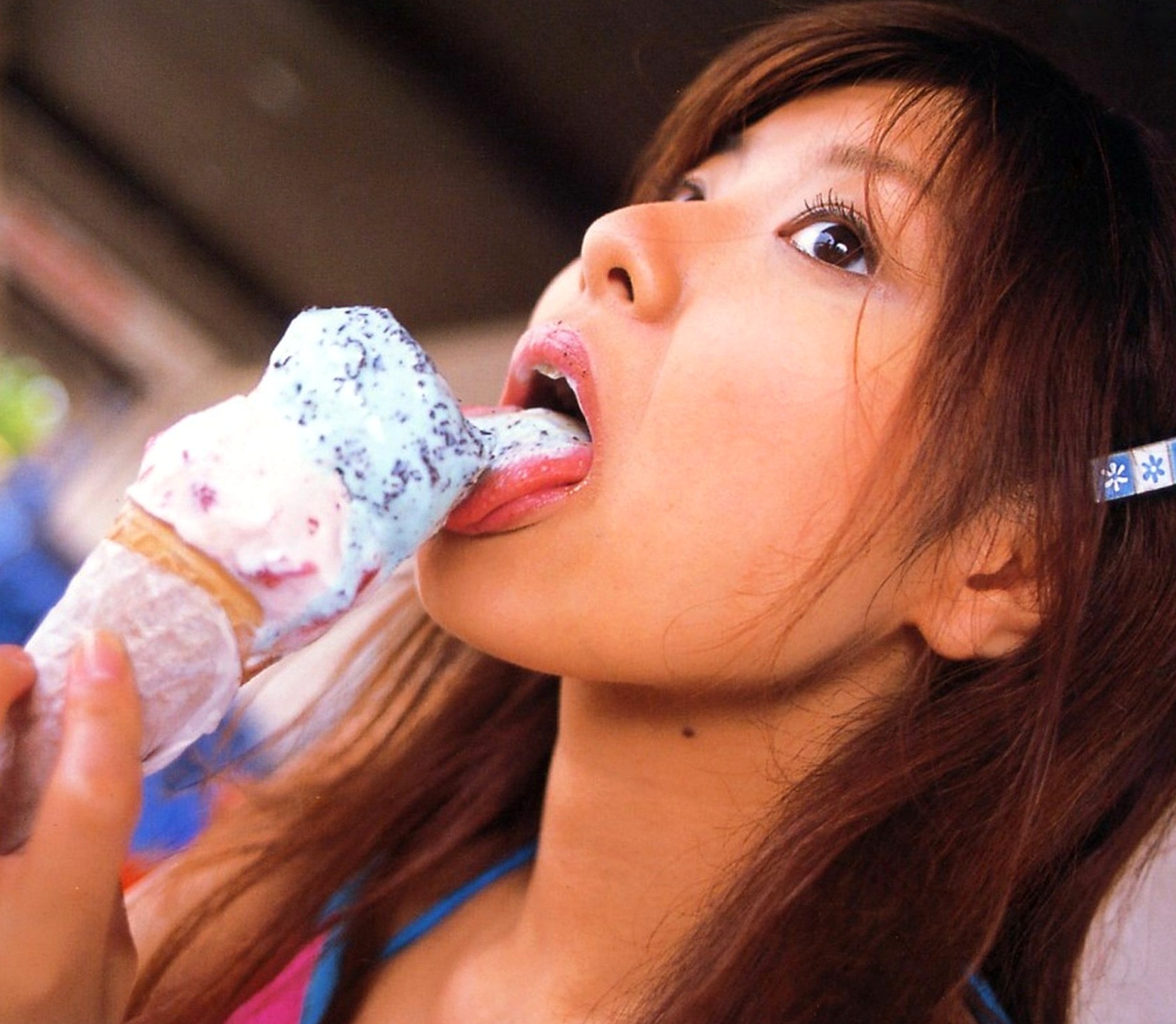 Gallery - 花井美里《初H!》写真集：清纯校服与性感比基尼的火辣邂逅，极致视觉诱惑私房照日本比基尼校服私房照性感 花井美理女神私房照_秀色女神 - image 33