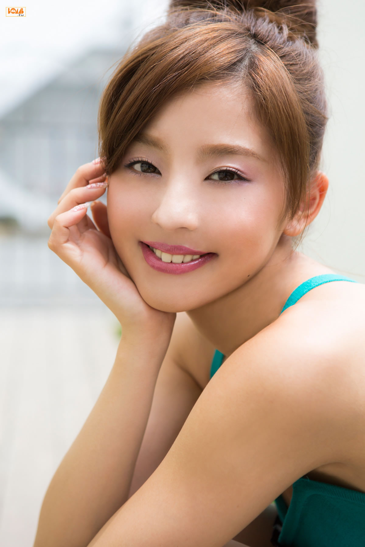 朝比奈彩 [BOMB.tv]高清写真图GRAVURE Channel 2015年08月号