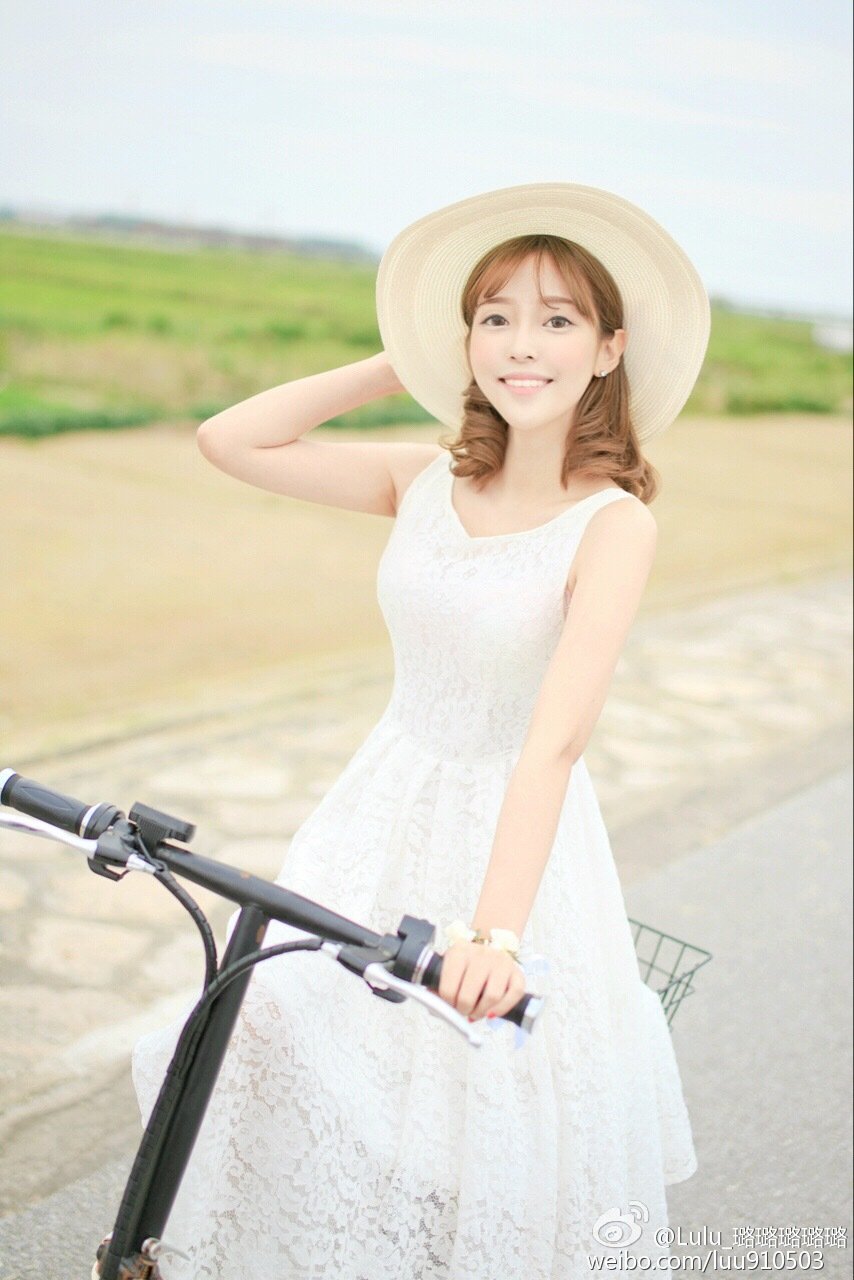 江羡璐SyLvia 完美的曲线与高挑的身材并存