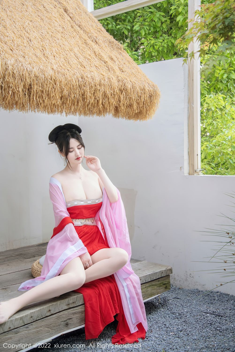 [XiuRen]高清写真图 2022.06.14 No.5141 诗诗kiki