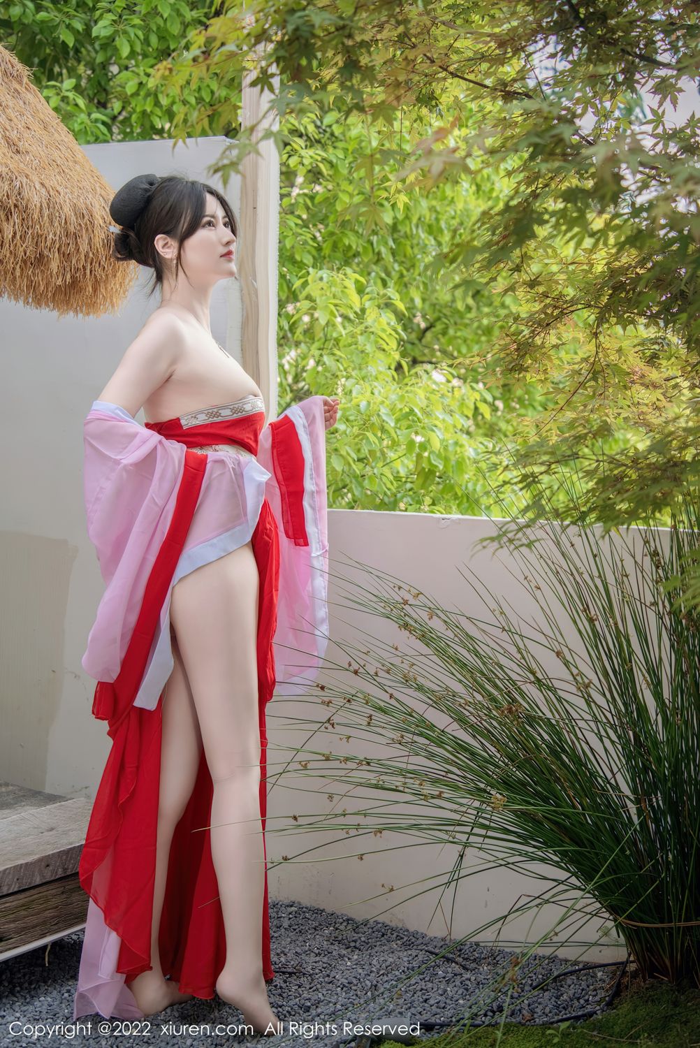 [XiuRen]高清写真图 2022.06.14 No.5141 诗诗kiki