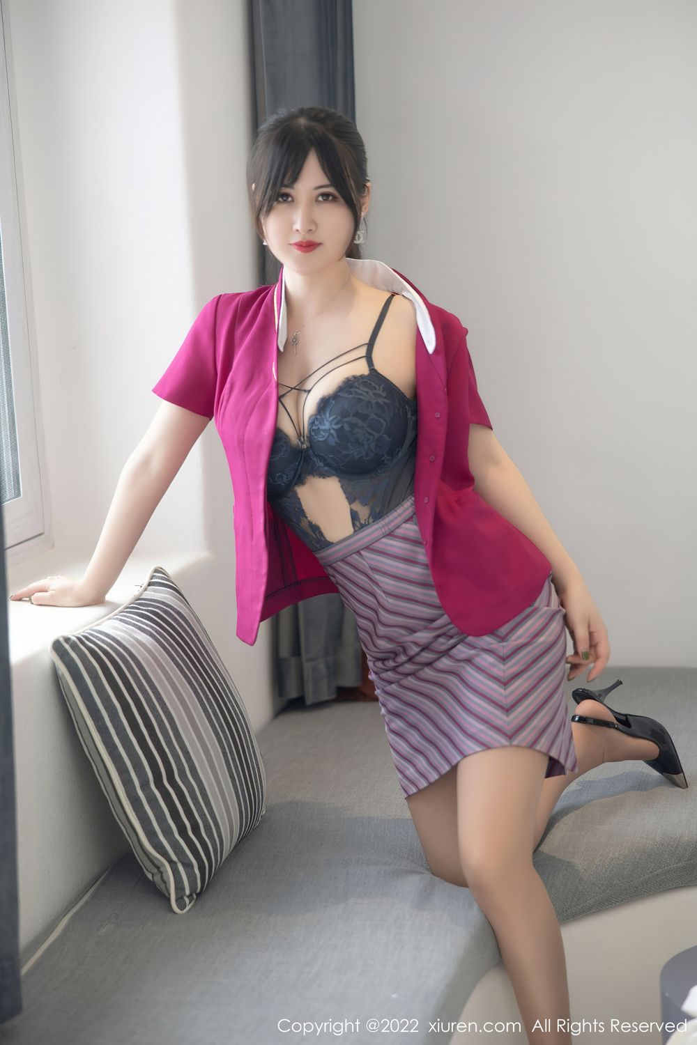 [XiuRen]高清写真图 2022.07.07 No.5241 诗诗kiki