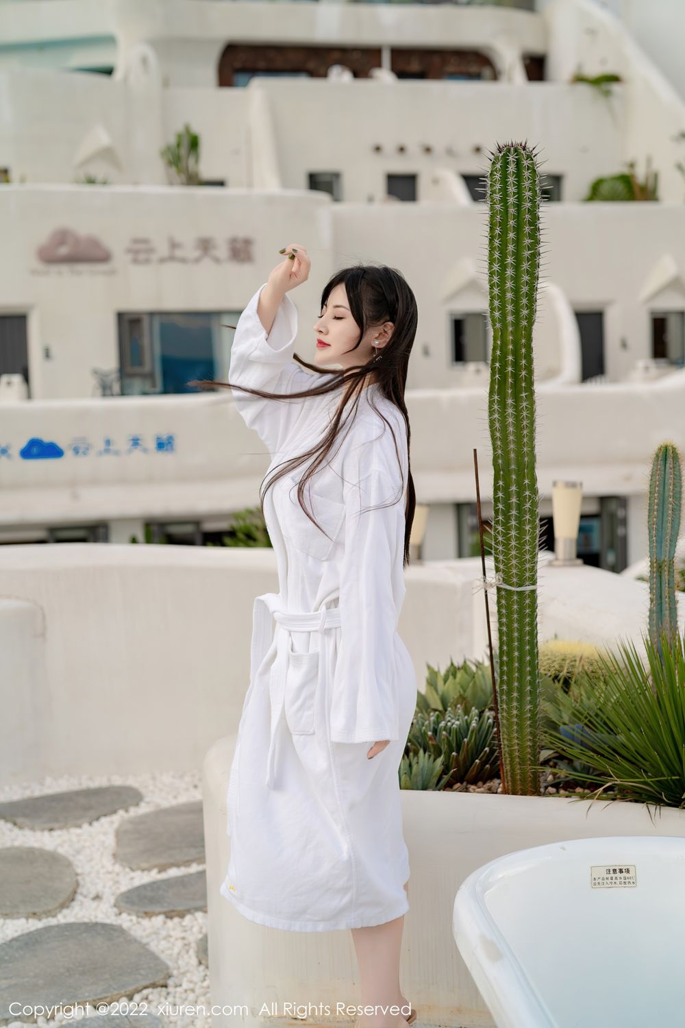 [XiuRen]高清写真图 2022.08.23 No.5476 诗诗kiki