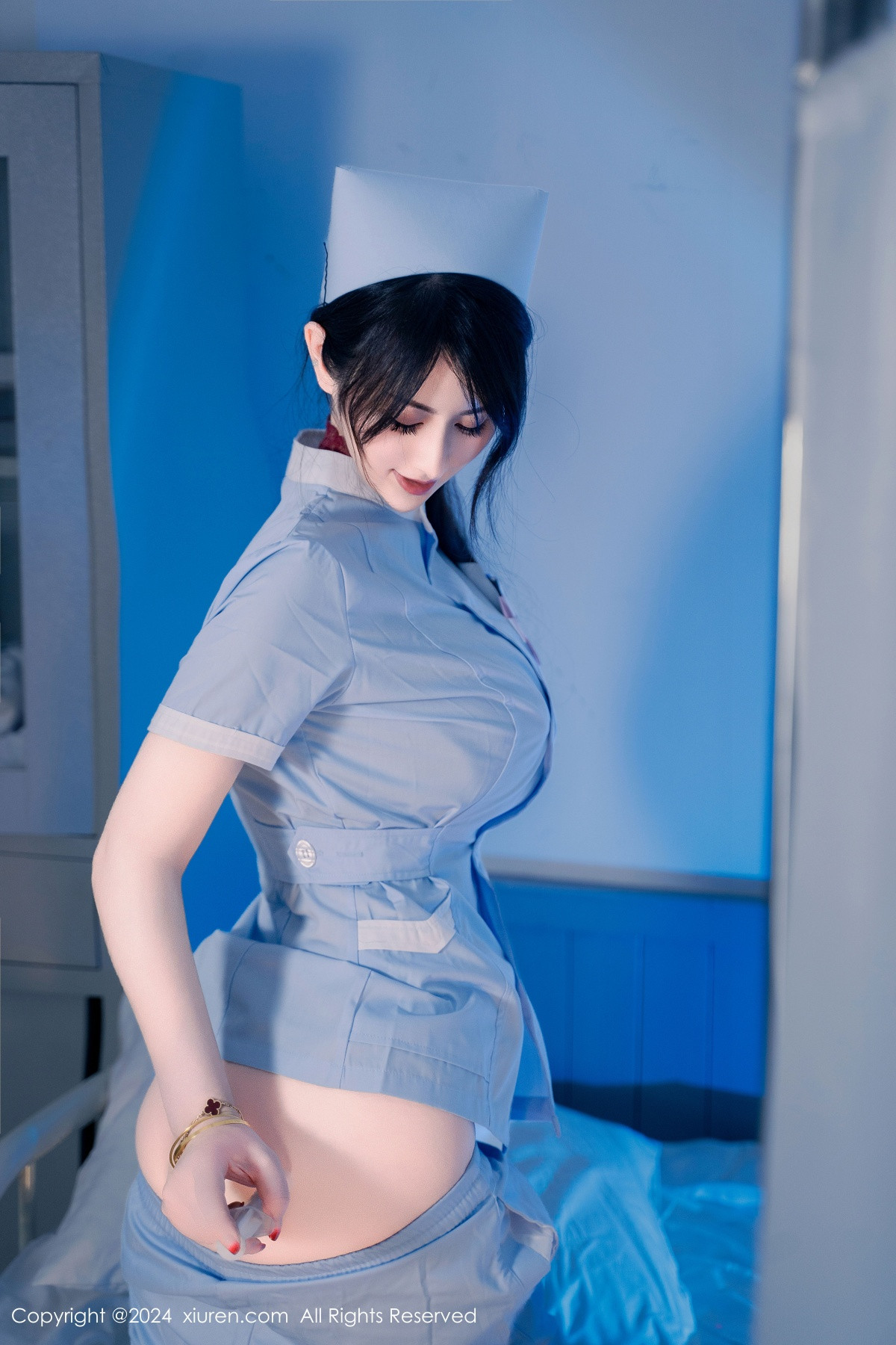 [XiuRen]高清写真图 2024.07.15 No.8859 诗诗kiki 美臀性感