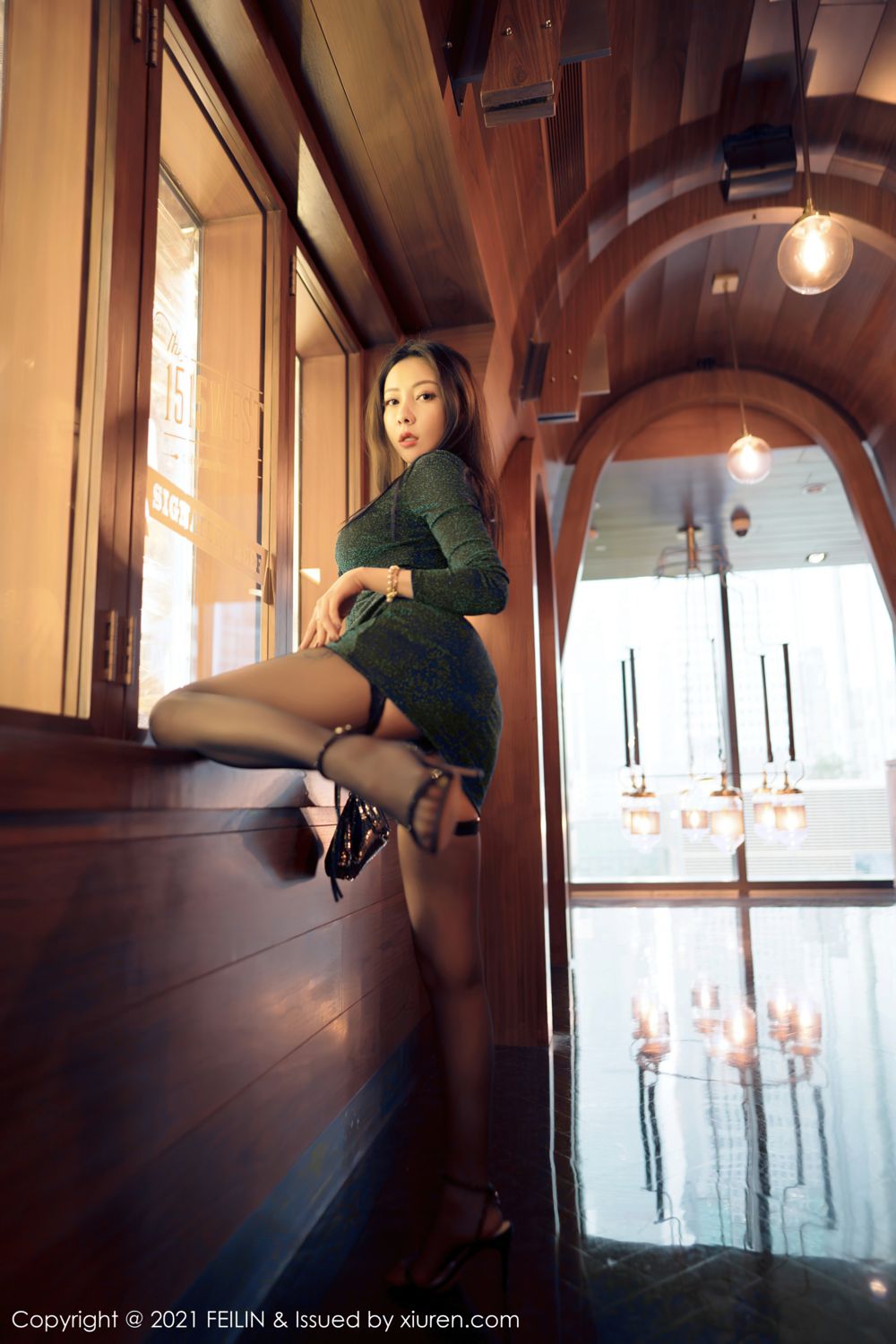 [FEILIN]高清写真图 2021.10.08 VOL.416 果儿Victoria