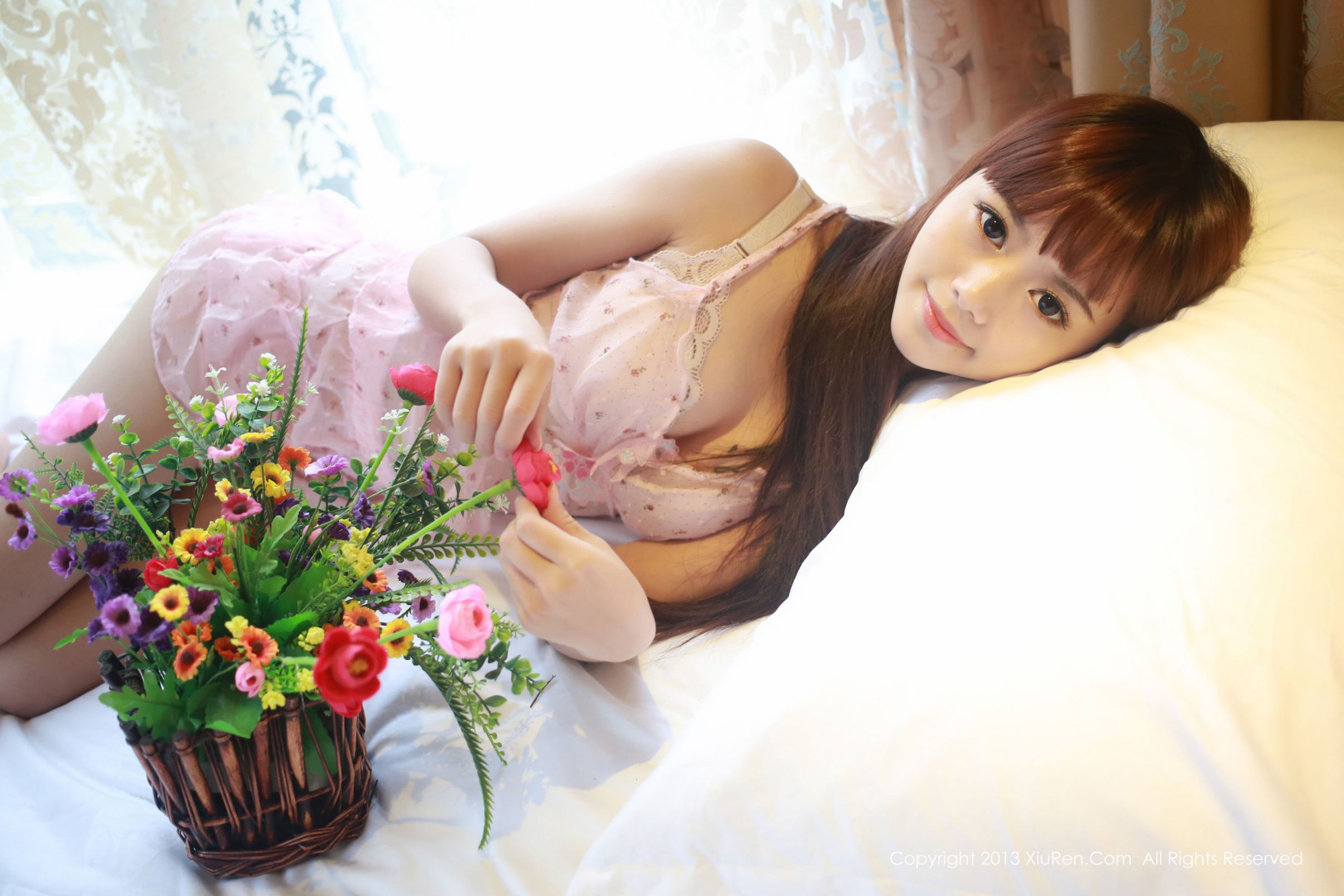 Toro羽住-[XiuRen秀人网写真图套图写真图集]高清写真图NO.0056