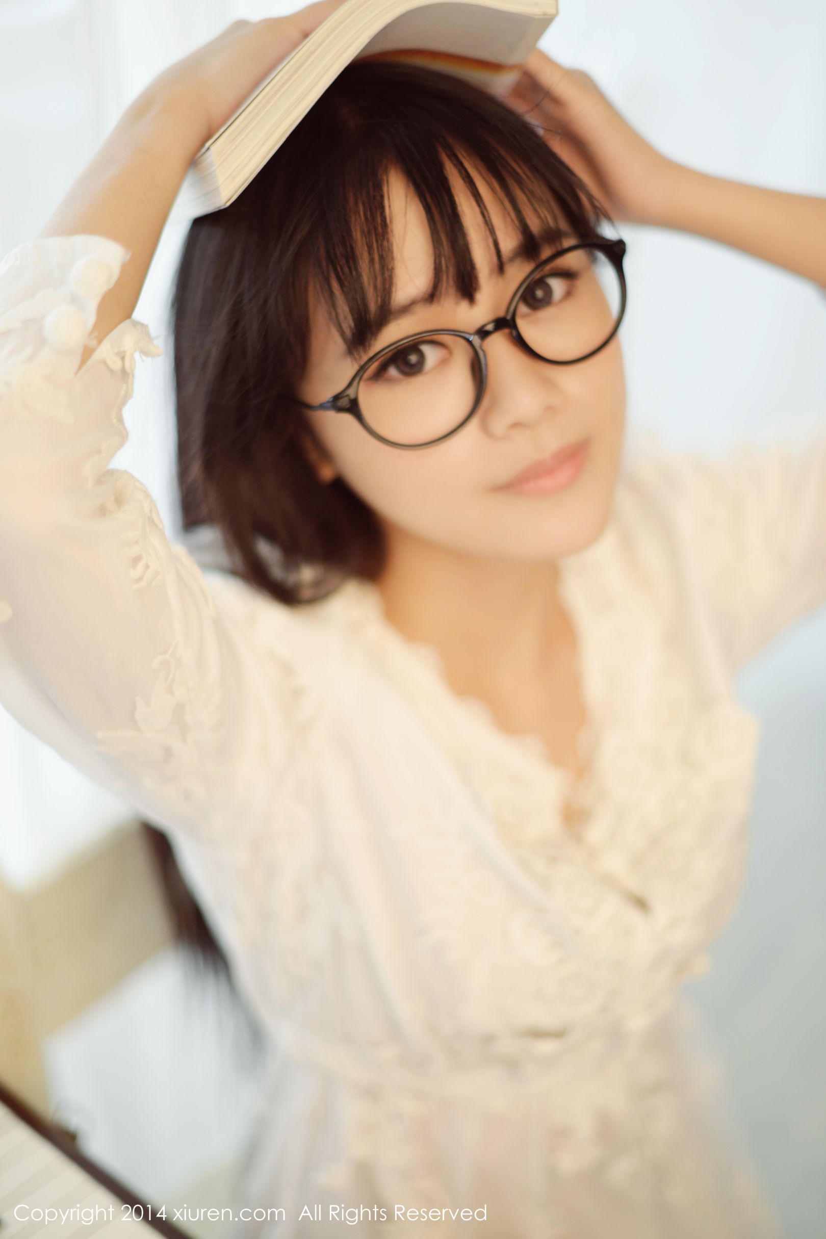 Toro羽住-小清新写真图[秀人网美媛馆]高清写真图XR20140705N00170