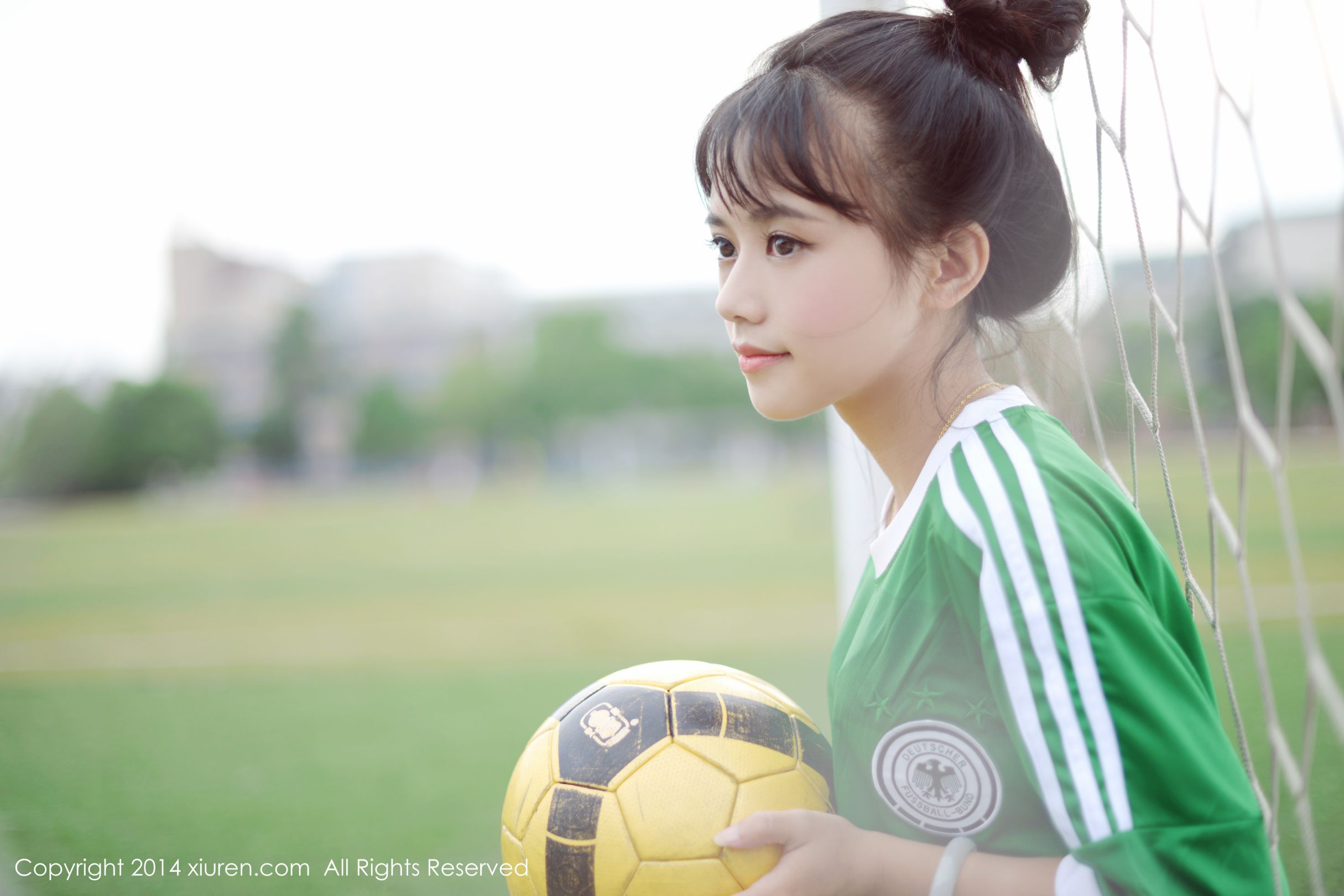 Toro羽住-小清新写真图[秀人网美媛馆]高清写真图XR20140705N00170