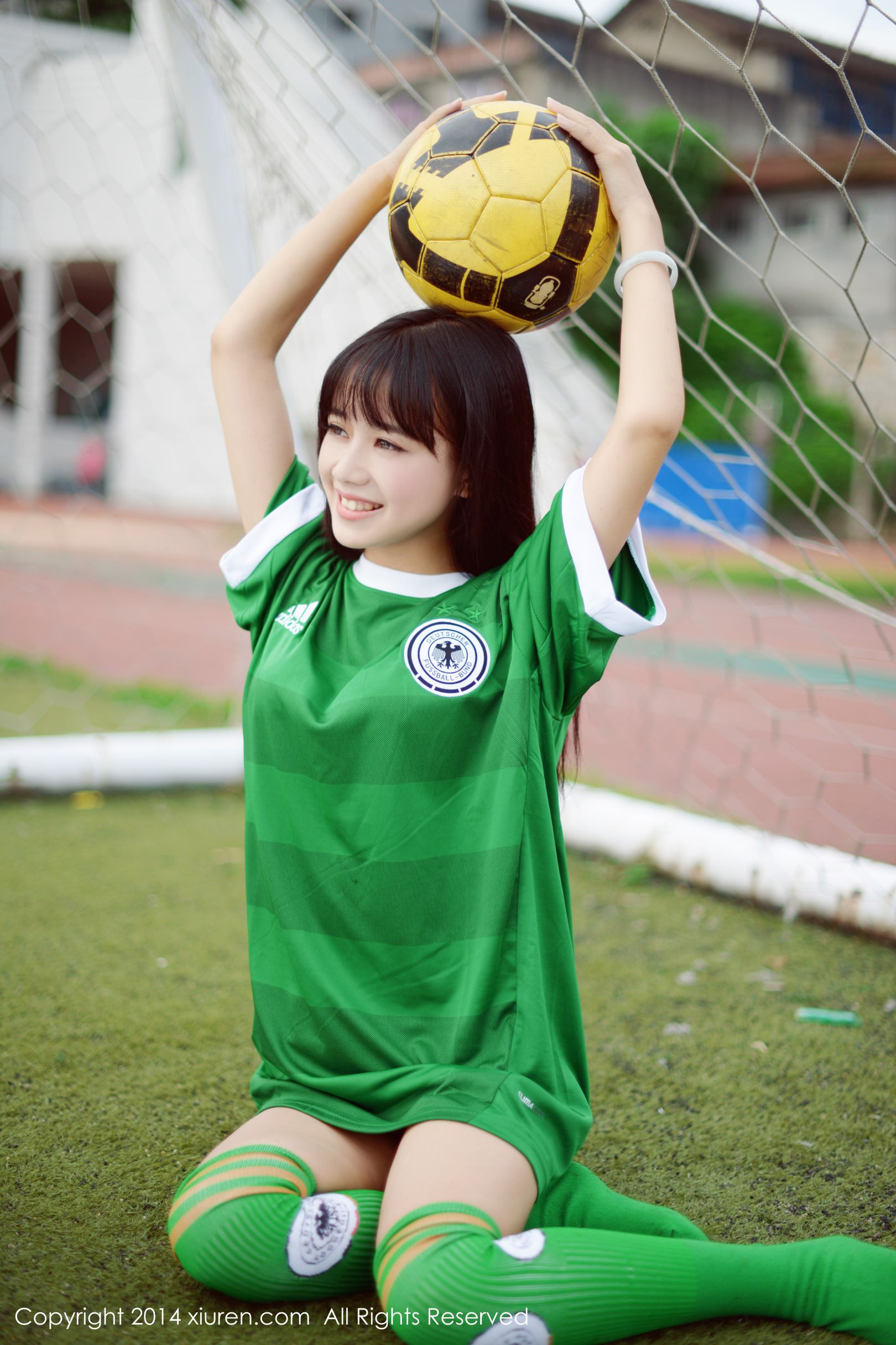 Toro羽住-小清新写真图[秀人网美媛馆]高清写真图XR20140705N00170