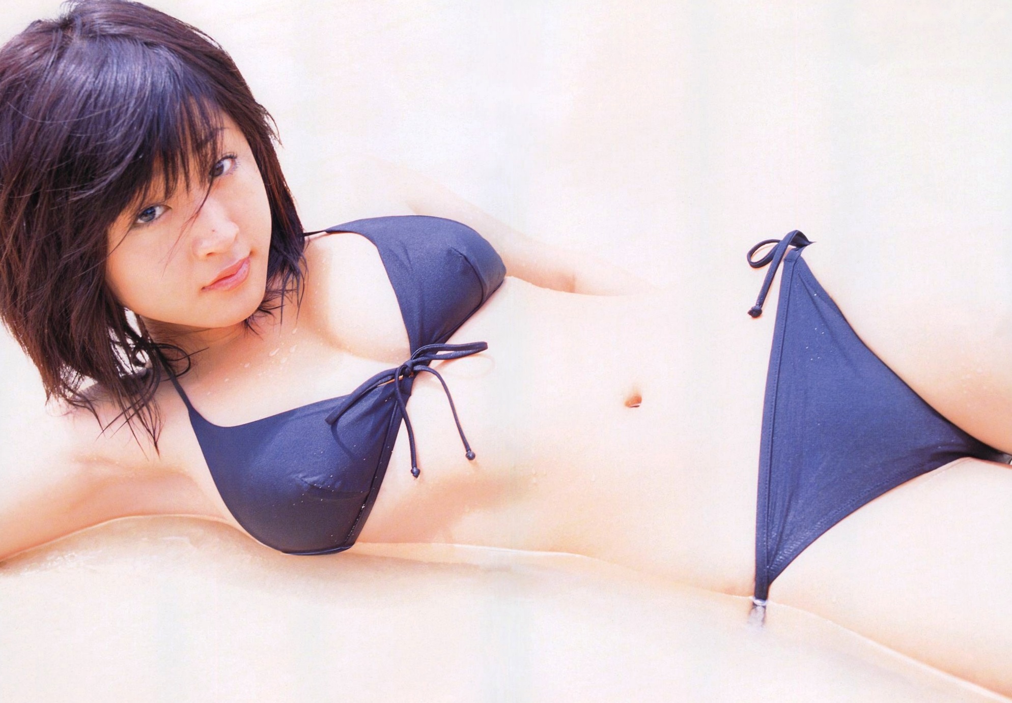 Gallery - 岛本里沙写真集《オトナのカラダ》：海滩泳装与清纯校服诱惑，童颜巨乳私房精选 [83P]童颜巨乳日本比基尼校服诱惑 岛本里沙女神私房照_秀色女神 - image 15