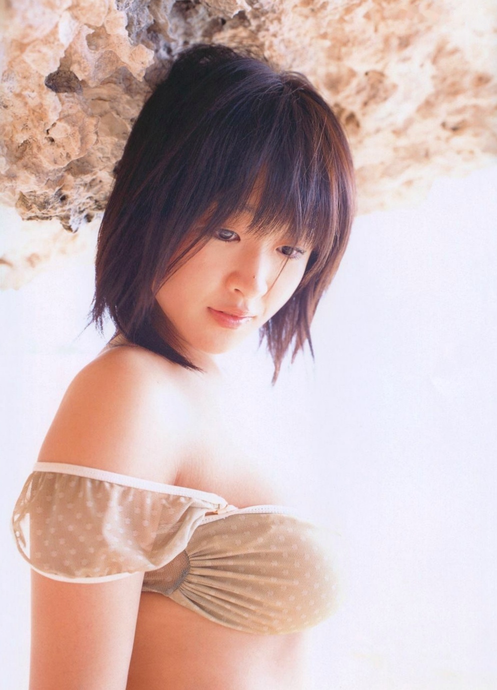 Gallery - 岛本里沙写真集《オトナのカラダ》：海滩泳装与清纯校服诱惑，童颜巨乳私房精选 [83P]童颜巨乳日本比基尼校服诱惑 岛本里沙女神私房照_秀色女神 - image 42