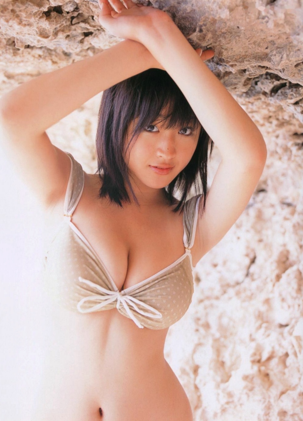 Gallery - 岛本里沙写真集《オトナのカラダ》：海滩泳装与清纯校服诱惑，童颜巨乳私房精选 [83P]童颜巨乳日本比基尼校服诱惑 岛本里沙女神私房照_秀色女神 - image 44